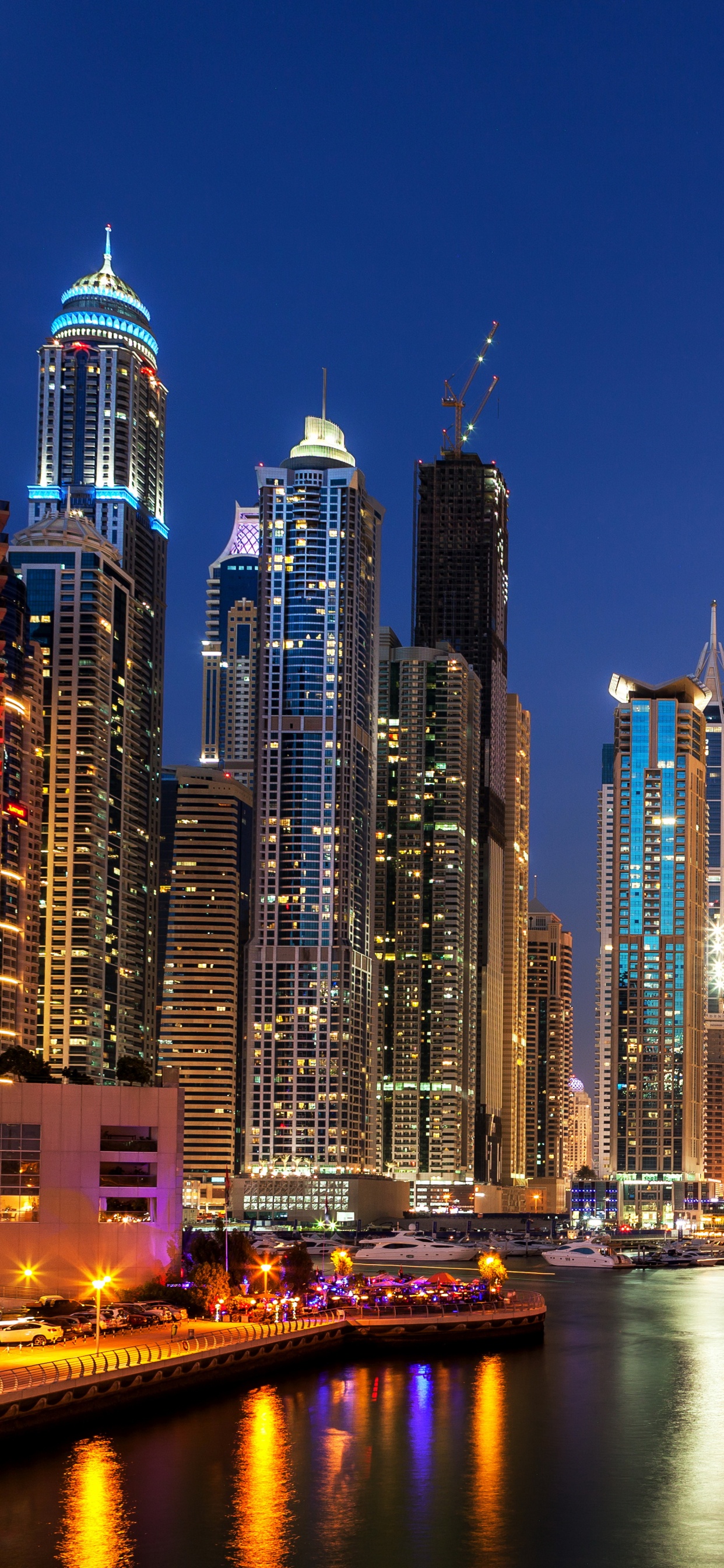 Обои город, городской пейзаж, метрополия, городской район, линия горизонта в разрешении 1242x2688