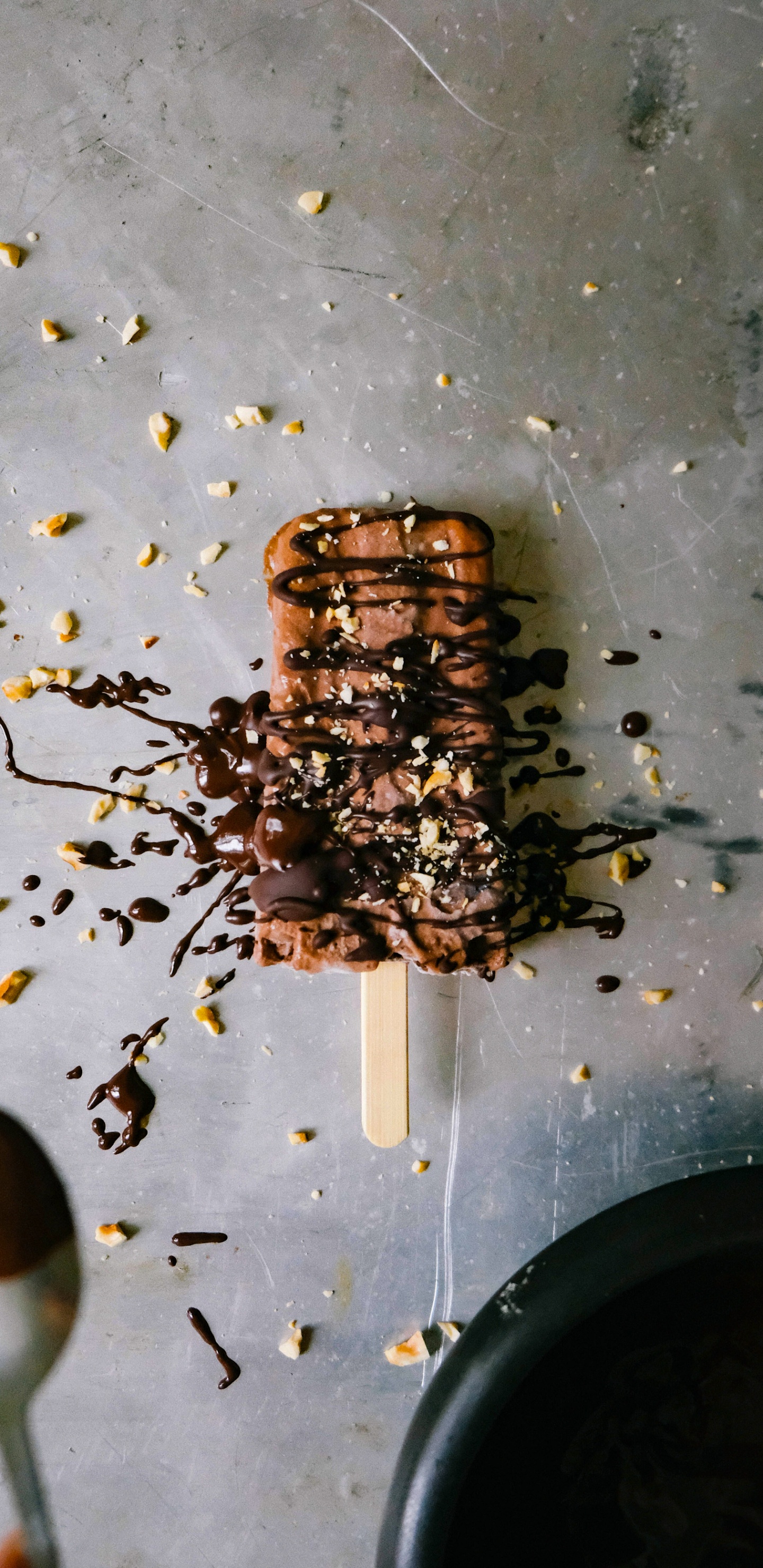 Обои мороженое, фрукты, шоколад, шоколадный трюфель, фруктовое мороженое в разрешении 1440x2960