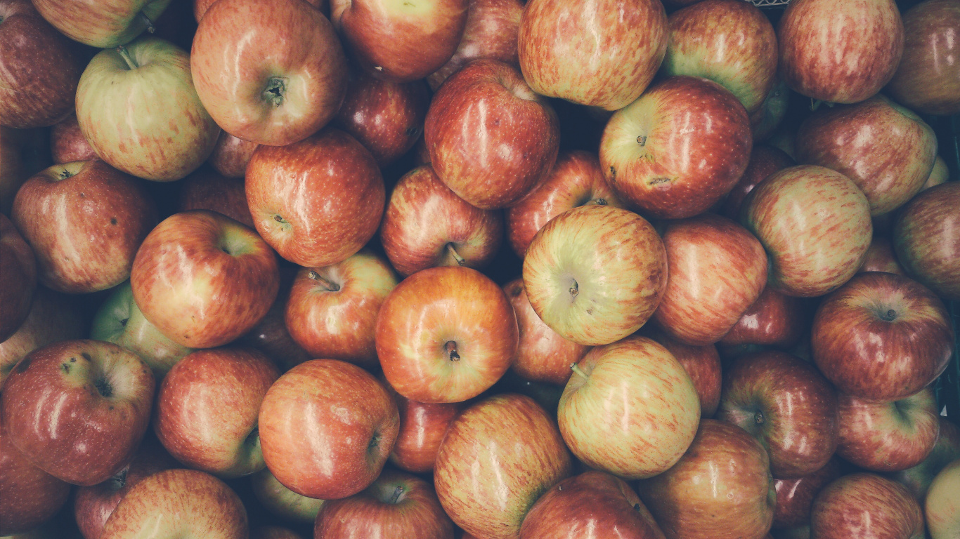 Обои apple, фрукты, природные продукты, пища, местное блюдо в разрешении 1366x768