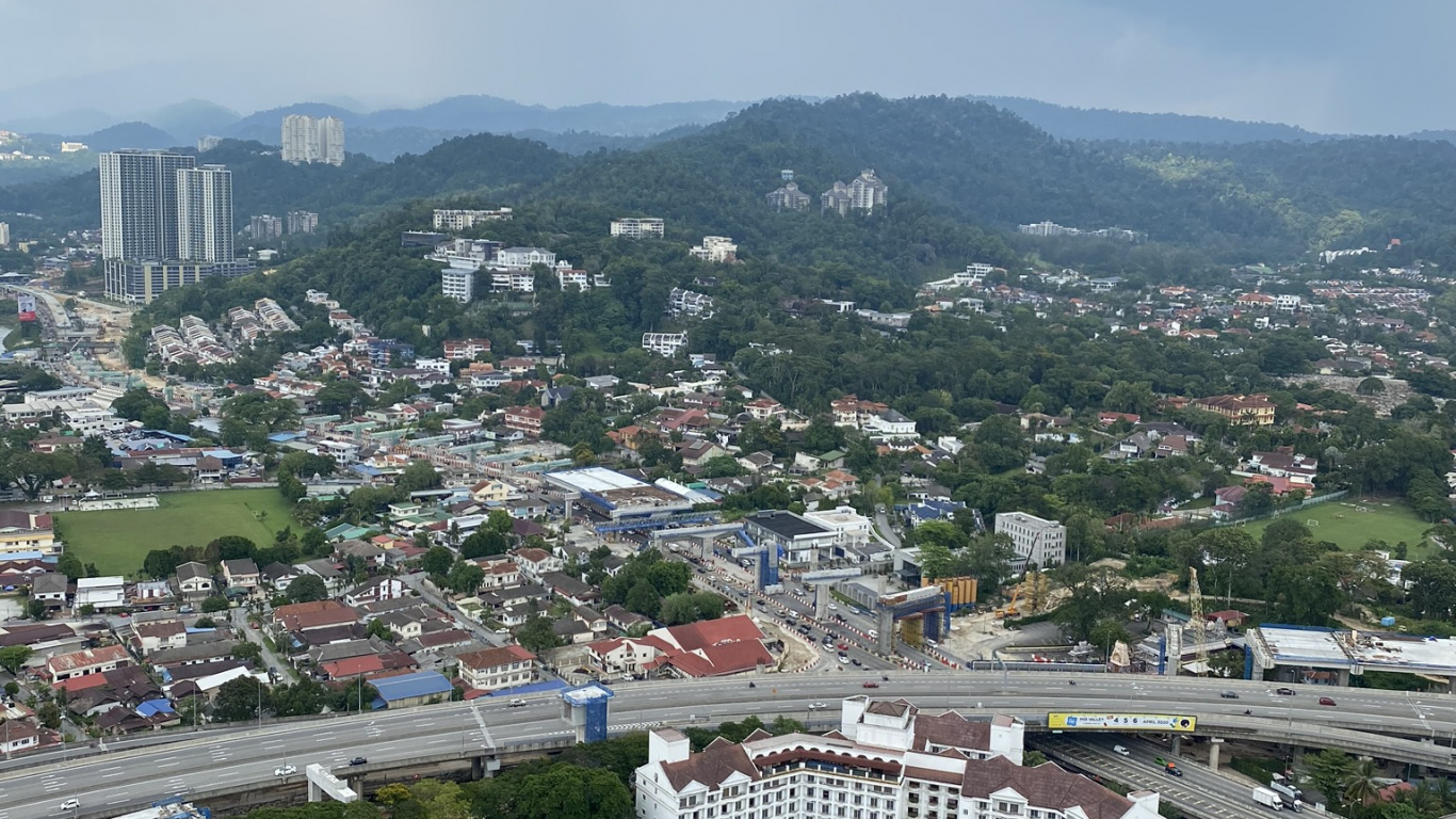 Обои городской район, облако, гидроресурсы, жилой район, соседство в разрешении 1366x768