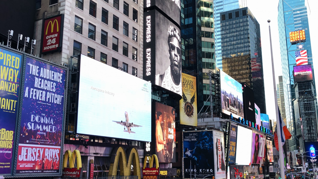 Обои населенный пункт, метрополия, трафик, пешеход, городской район в разрешении 1280x720