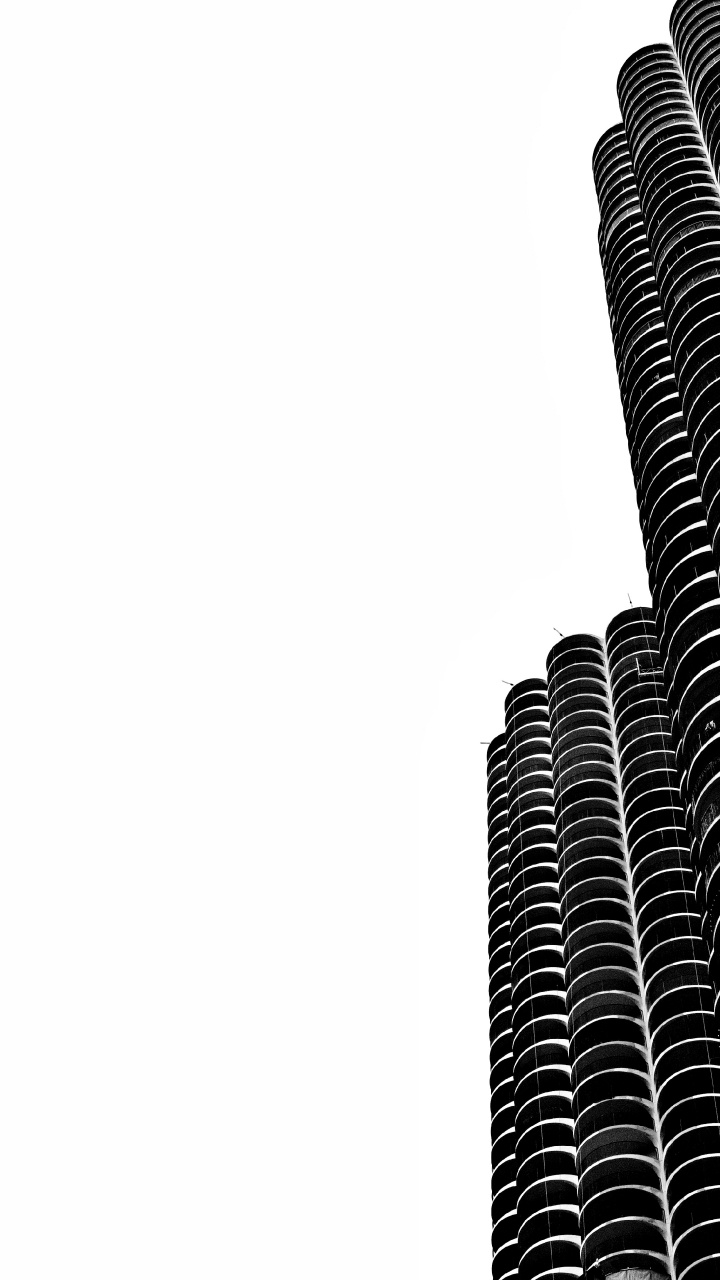 Обои небоскреб, черный и белый, архитектура, дневное время, башня в разрешении 720x1280