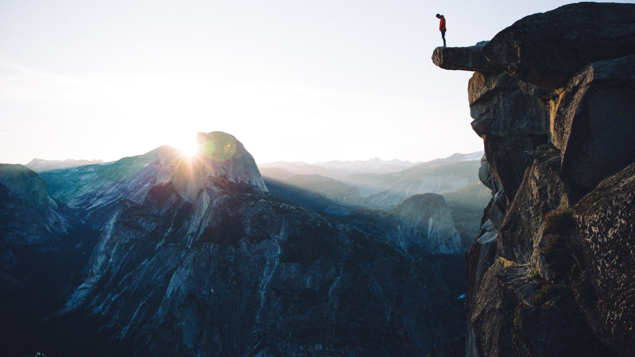 Обои солнечный свет, бейсджампинг, небо, парашют, горный хребет в разрешении 1280x720