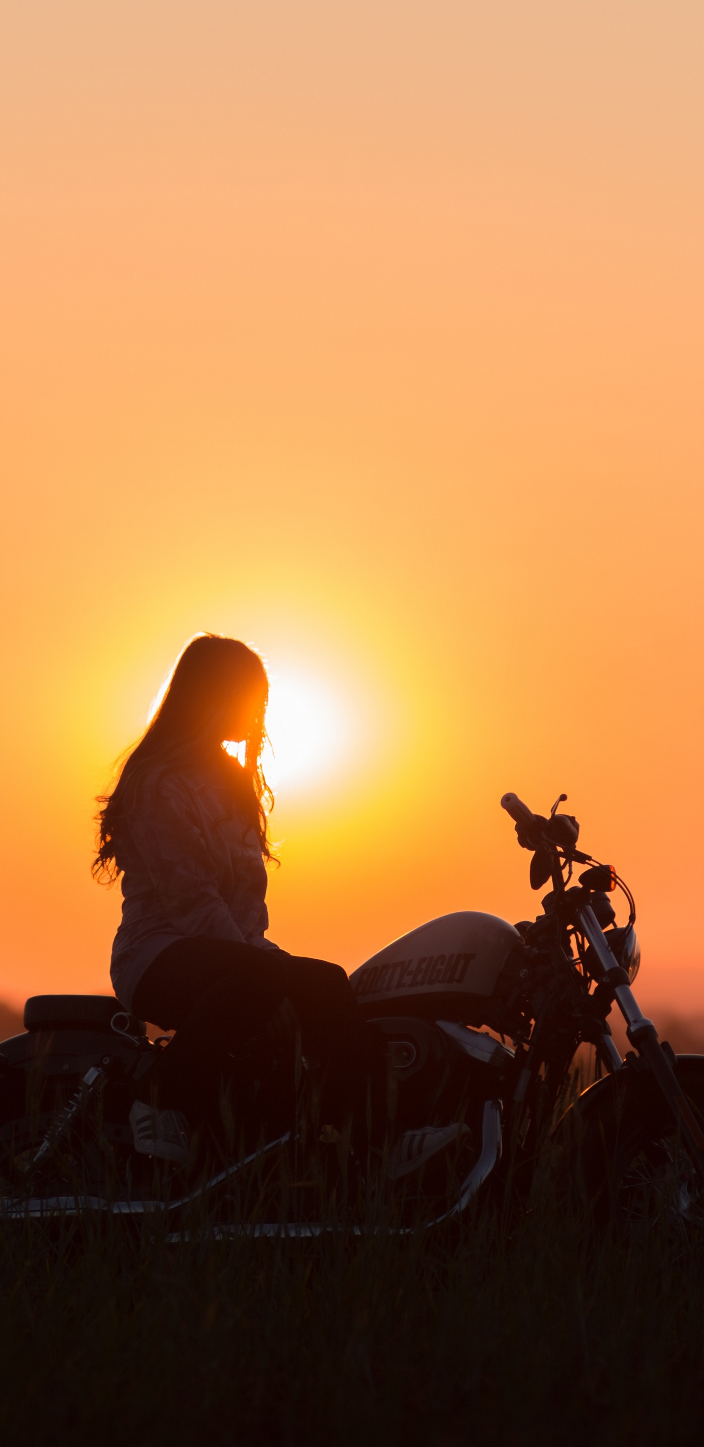 Обои мотоцикл, восход солнца, закат, солнце, утро в разрешении 1440x2960