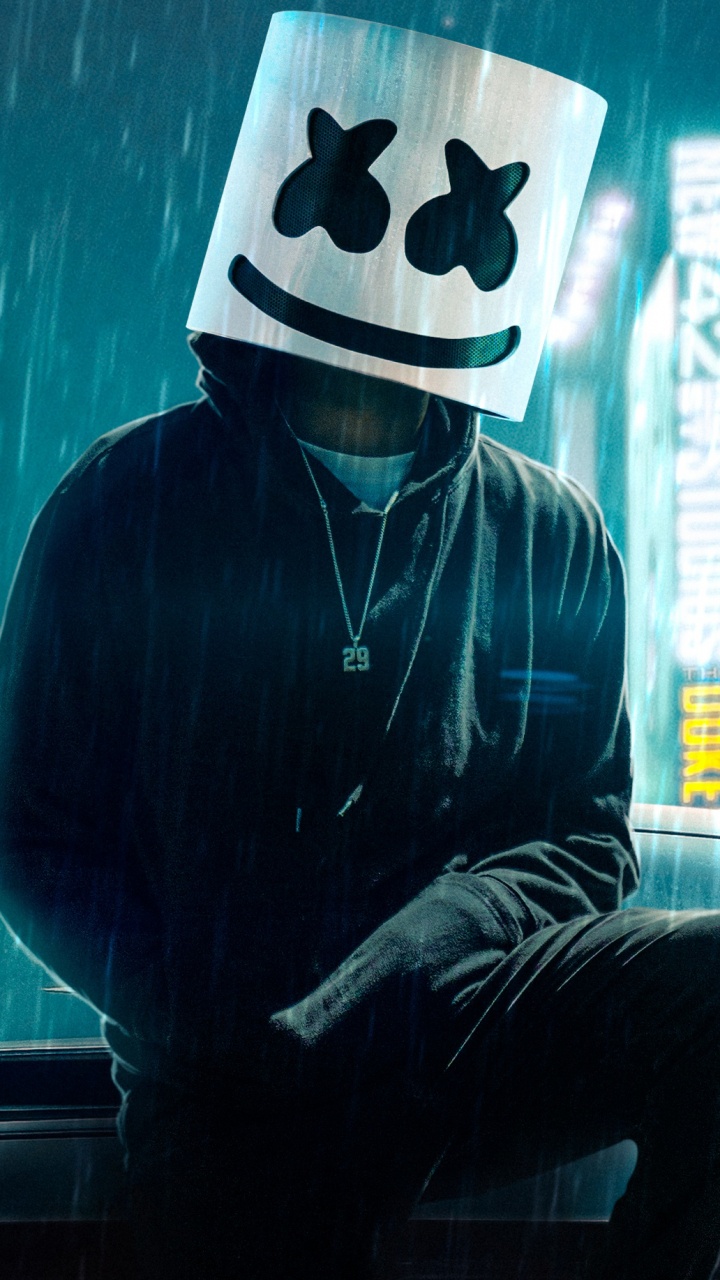 Обои шляпа, автомобильное освещение, синий, капюшон, легковые автомобили в разрешении 720x1280