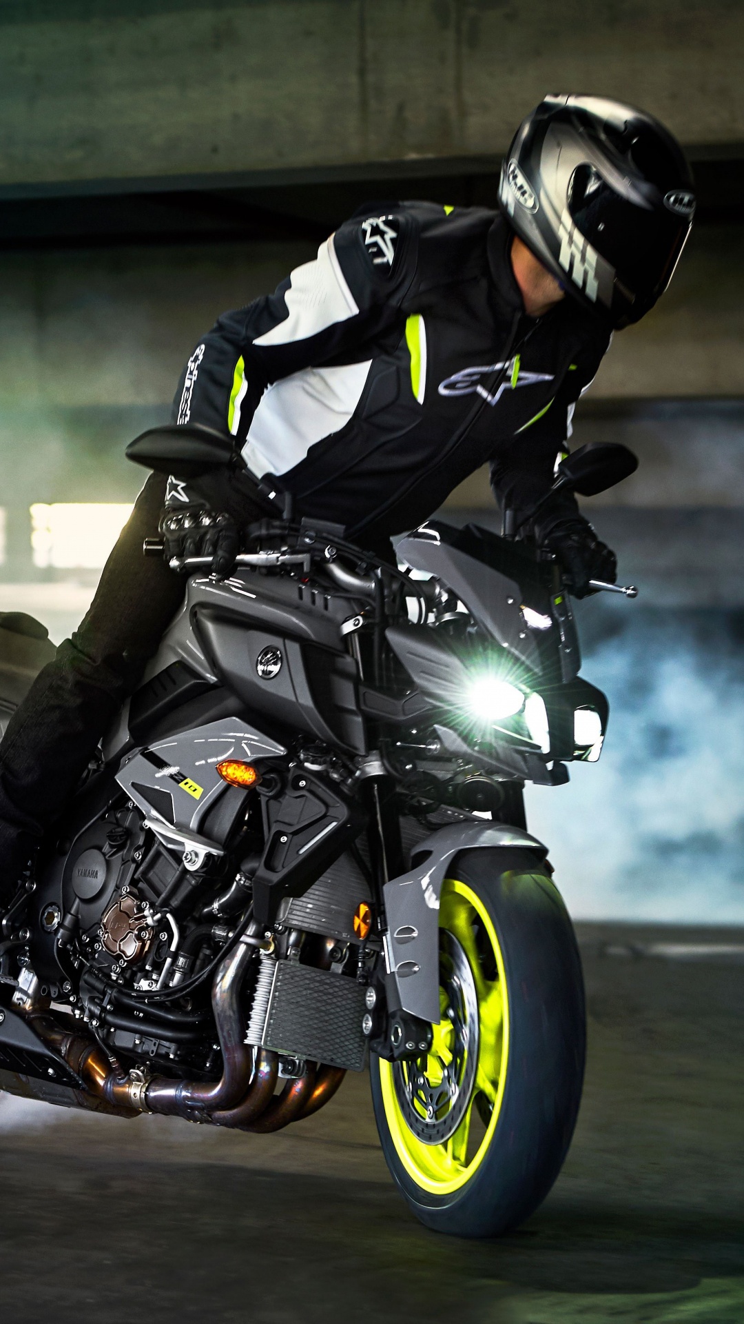 Обои Ямаха мотор Компани, мотоцикл, спортивный мотоцикл, мотоспорт, супербайк в разрешении 1080x1920