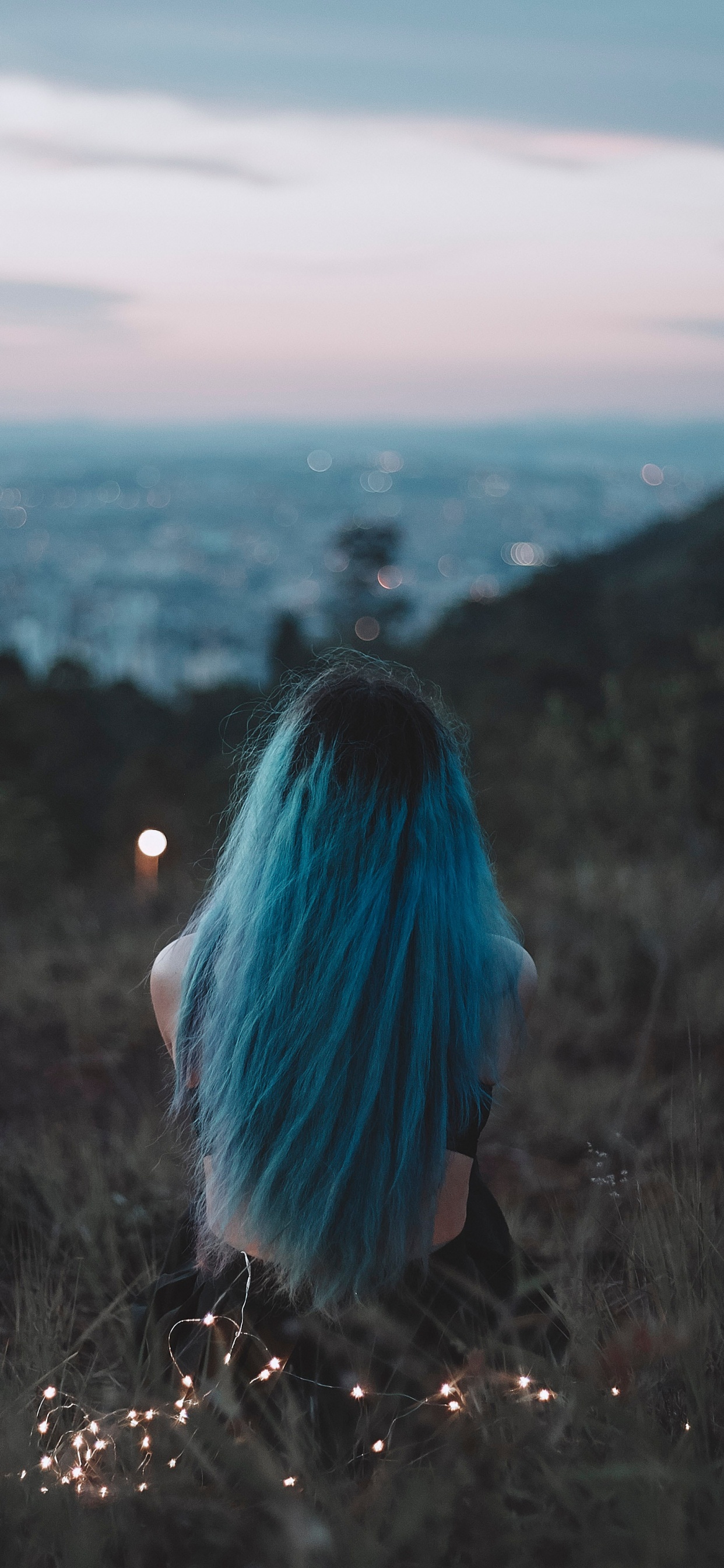 Обои синий, природа, свет, атмосфера, пейзаж в разрешении 1242x2688