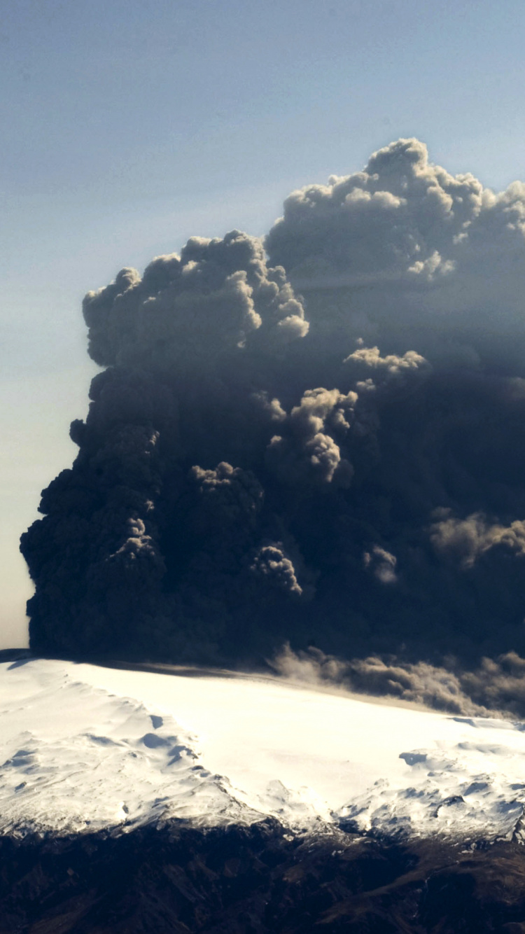 Обои вулкан, облако, кучевое облако, гора, атмосфера в разрешении 750x1334