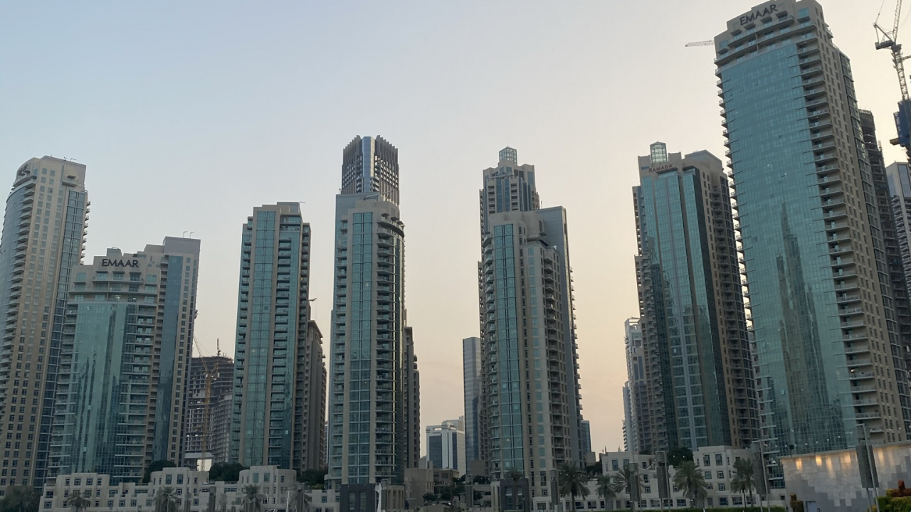 Обои Дубай, небоскреб, вода, синий, башня в разрешении 1280x720