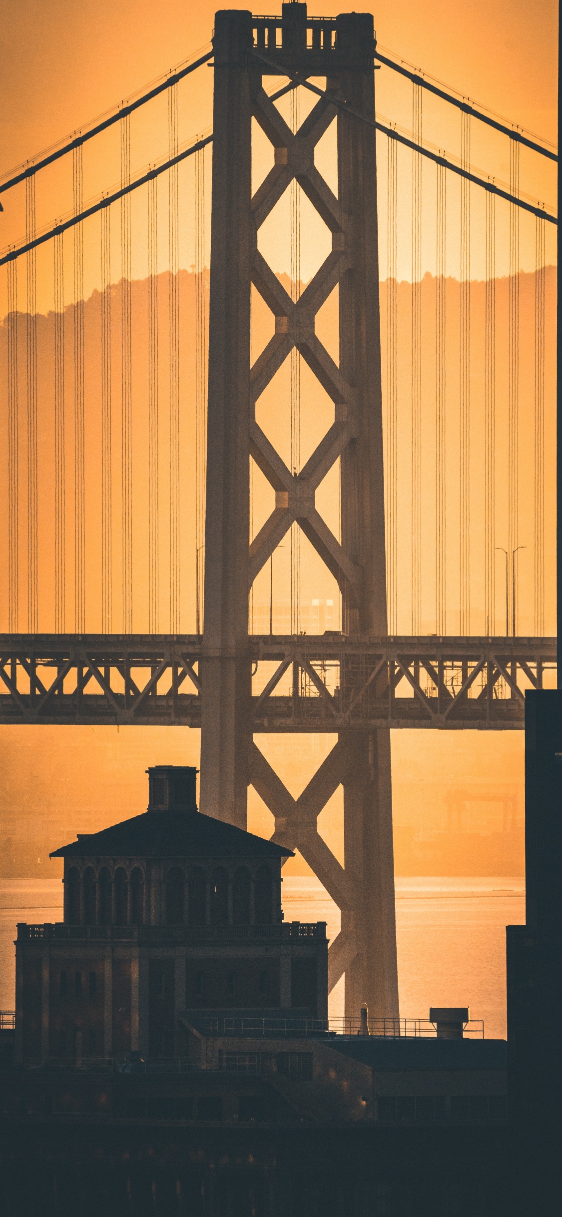 Обои Сан-Франциско-Окленд Бэй-Бридж, мост Golden Gate, Система канатной дороги Сан-Франциско, подвесной мост, ориентир в разрешении 1125x2436