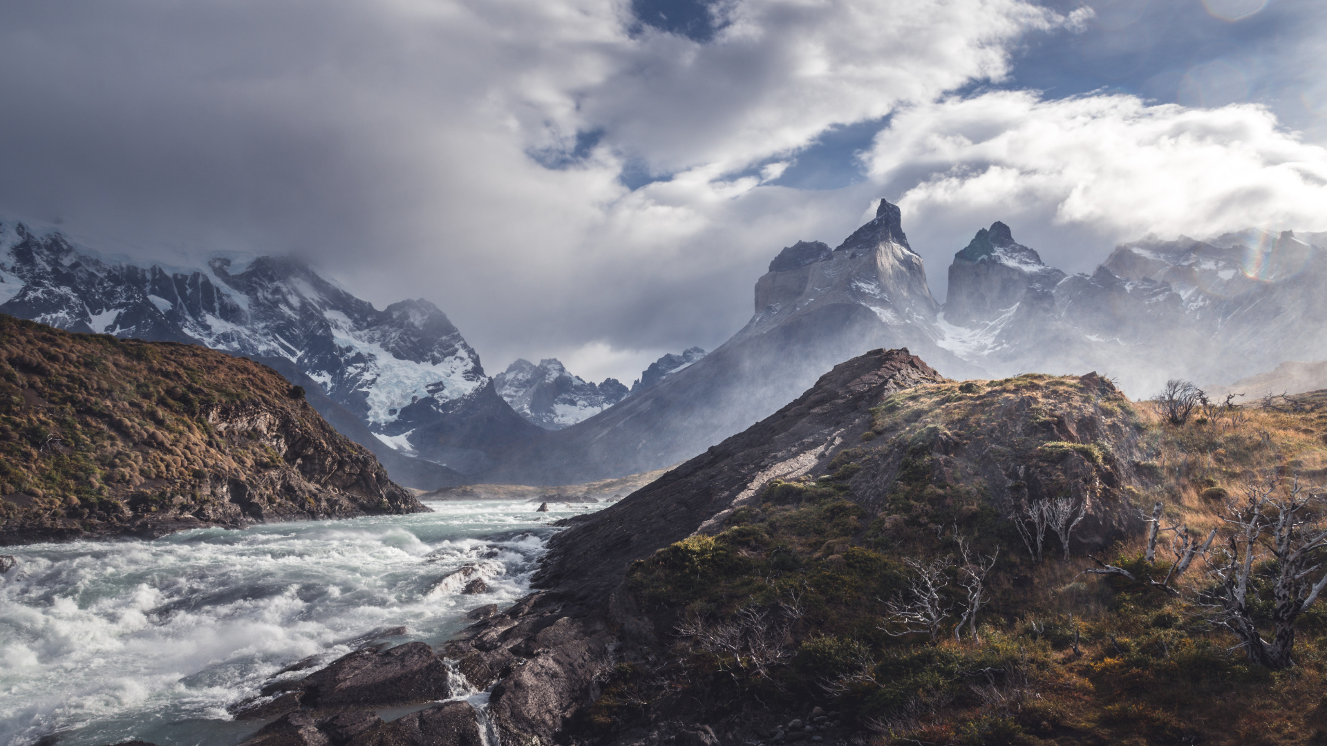Обои 1-я Королевская военная средняя школа, облако, гора, вода, природный ландшафт в разрешении 1920x1080