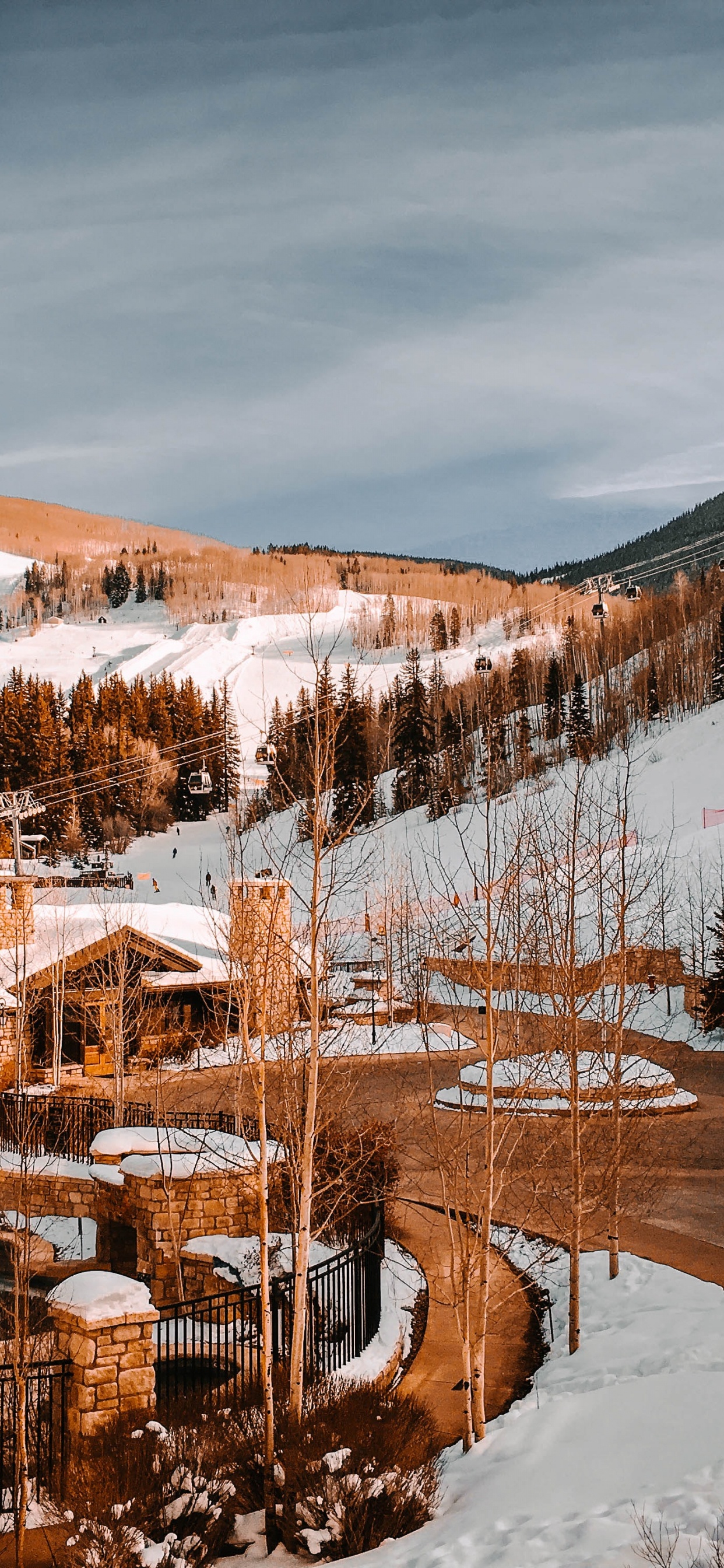 Обои зима, лыжный курорт Breckenridge, Хотел, прибежище, горнолыжный курорт в разрешении 1242x2688