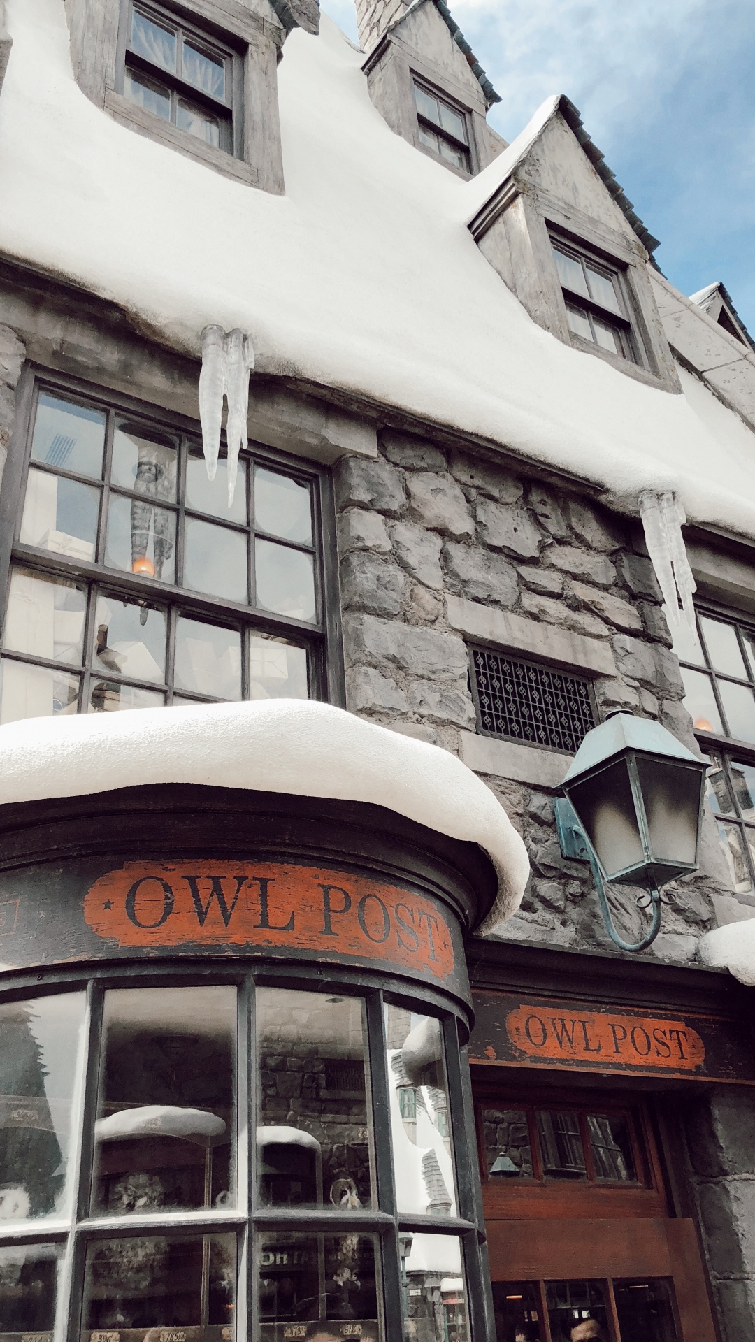 Обои косой переулок, архитектура, окно, фасад, стекло в разрешении 1080x1920