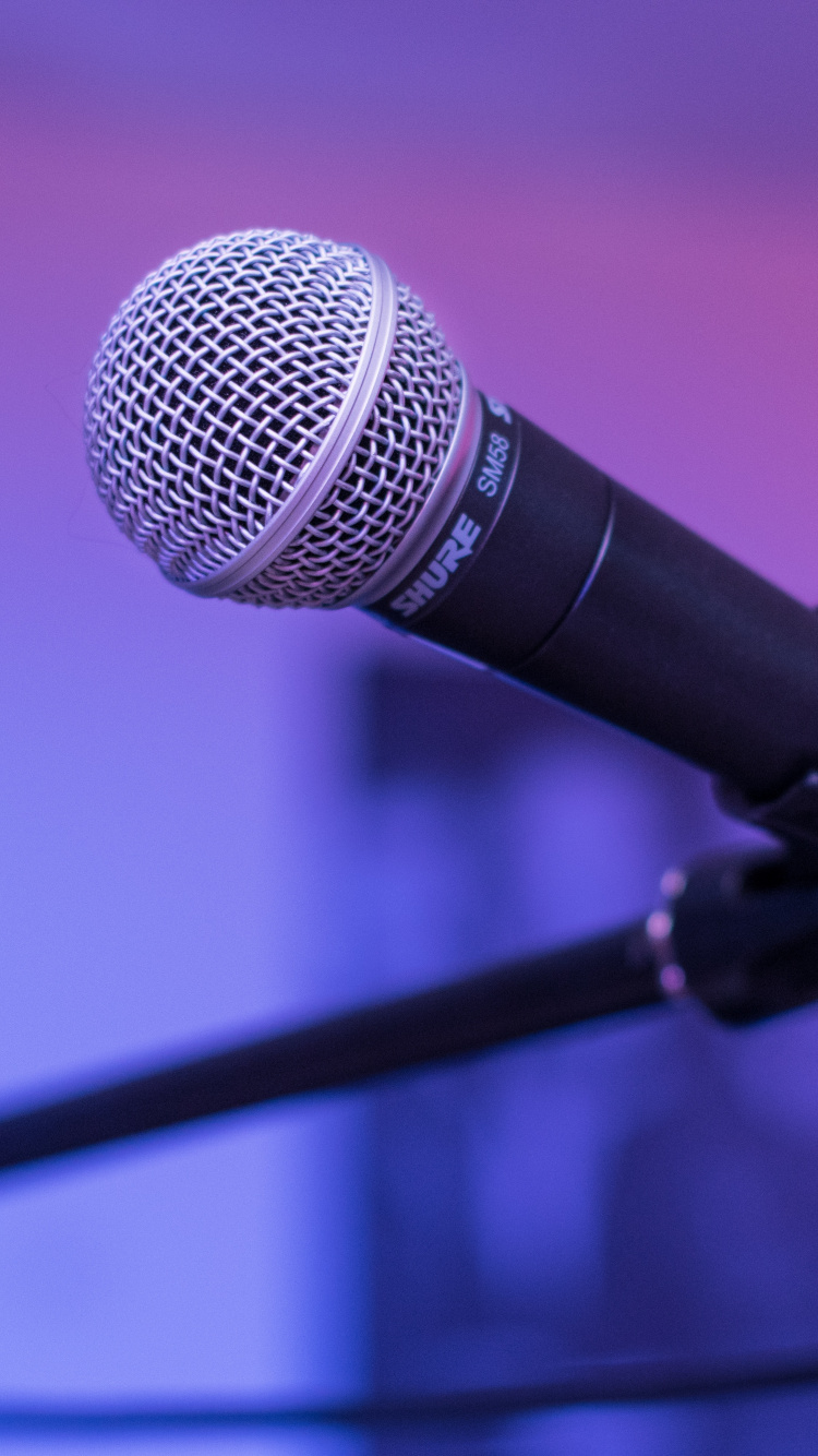 Обои Компания Shure SM58 прекрасно, микрофон, Шур, студия звукозаписи, микрофонная стойка в разрешении 750x1334