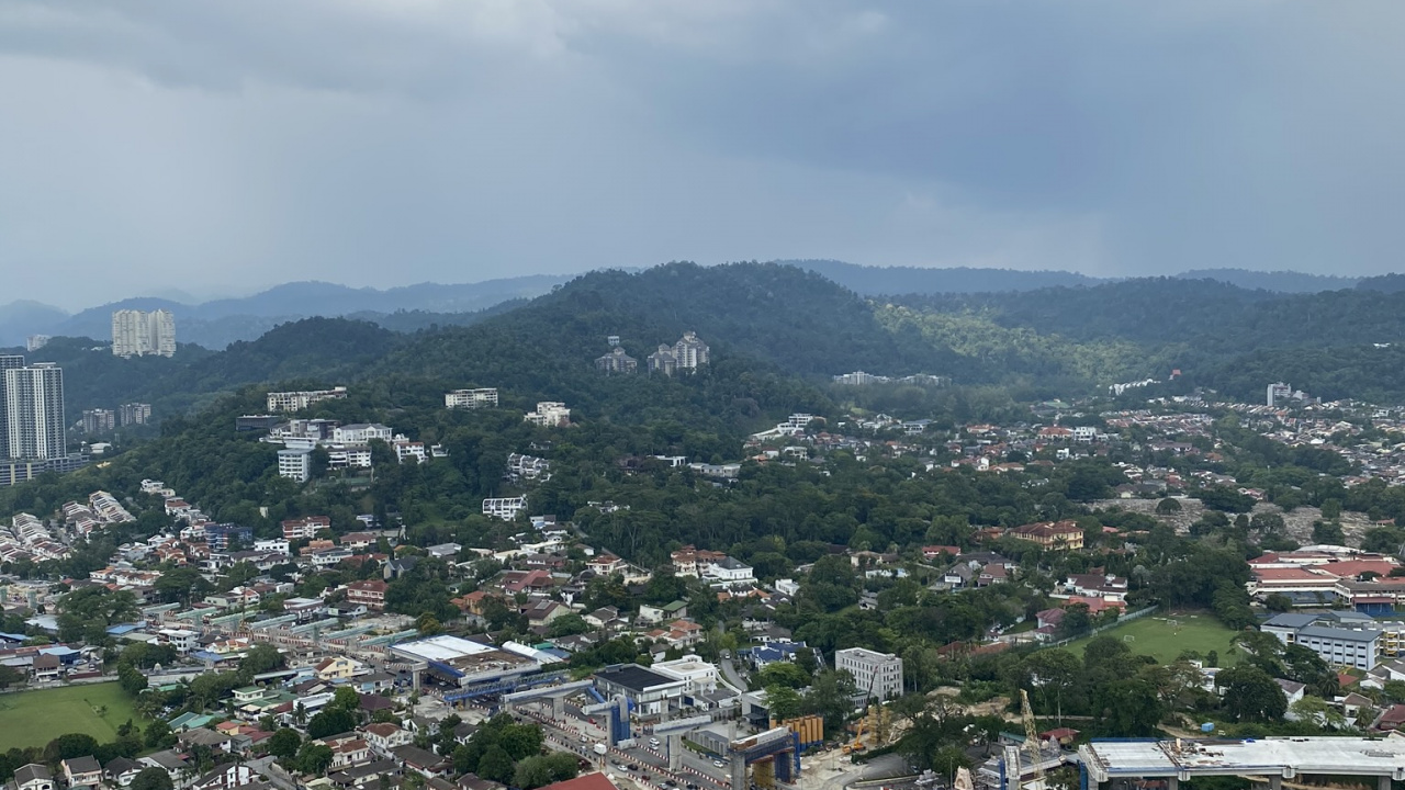 Обои жилой район, облако, соседство, пейзаж, город в разрешении 1280x720