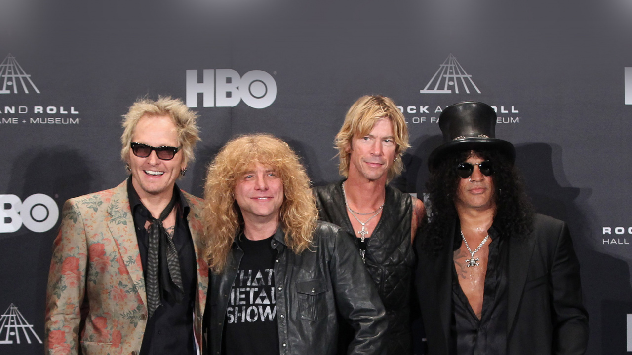 Обои Слэш, Дафф Маккаган, Guns N Roses, тяжелый рок, фэшн в разрешении 1280x720