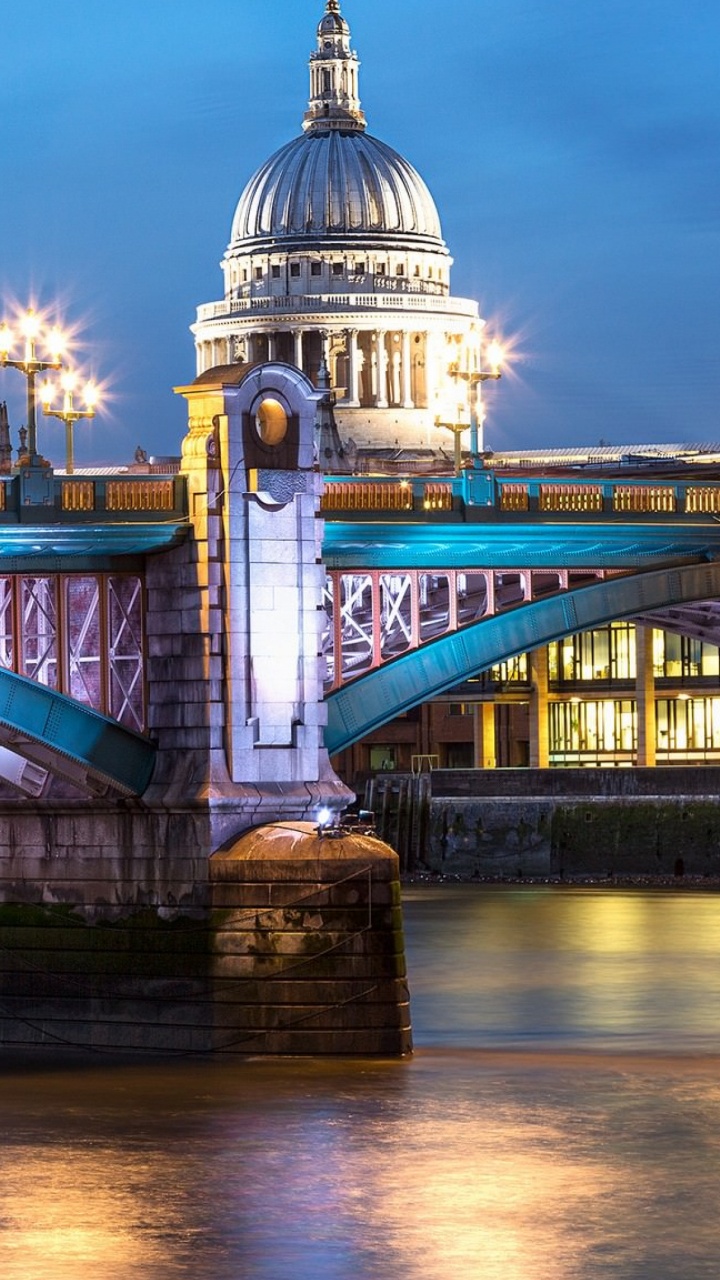 Обои Собор Святого Павла, ориентир, ночь, мост, реки в разрешении 720x1280