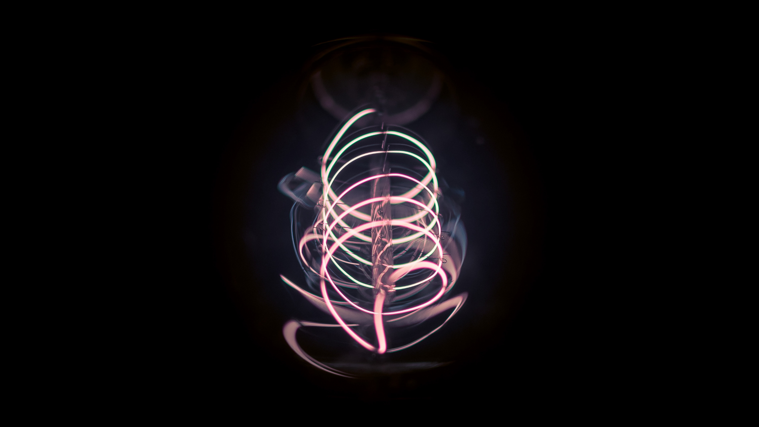 Обои свет, дизайн, неон, графика, темнота в разрешении 2560x1440