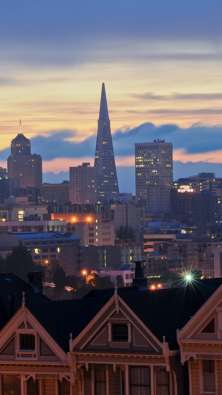 Обои Окрашенные Дамы, город, городской пейзаж, городской район, линия горизонта в разрешении 750x1334