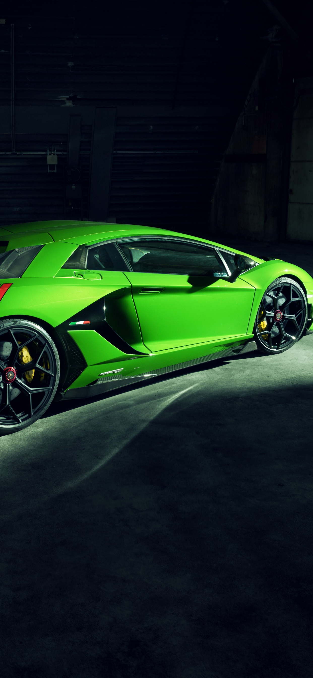 Обои Ламборджини, спорткар, группы novitec, svj, суперкар в разрешении 1242x2688