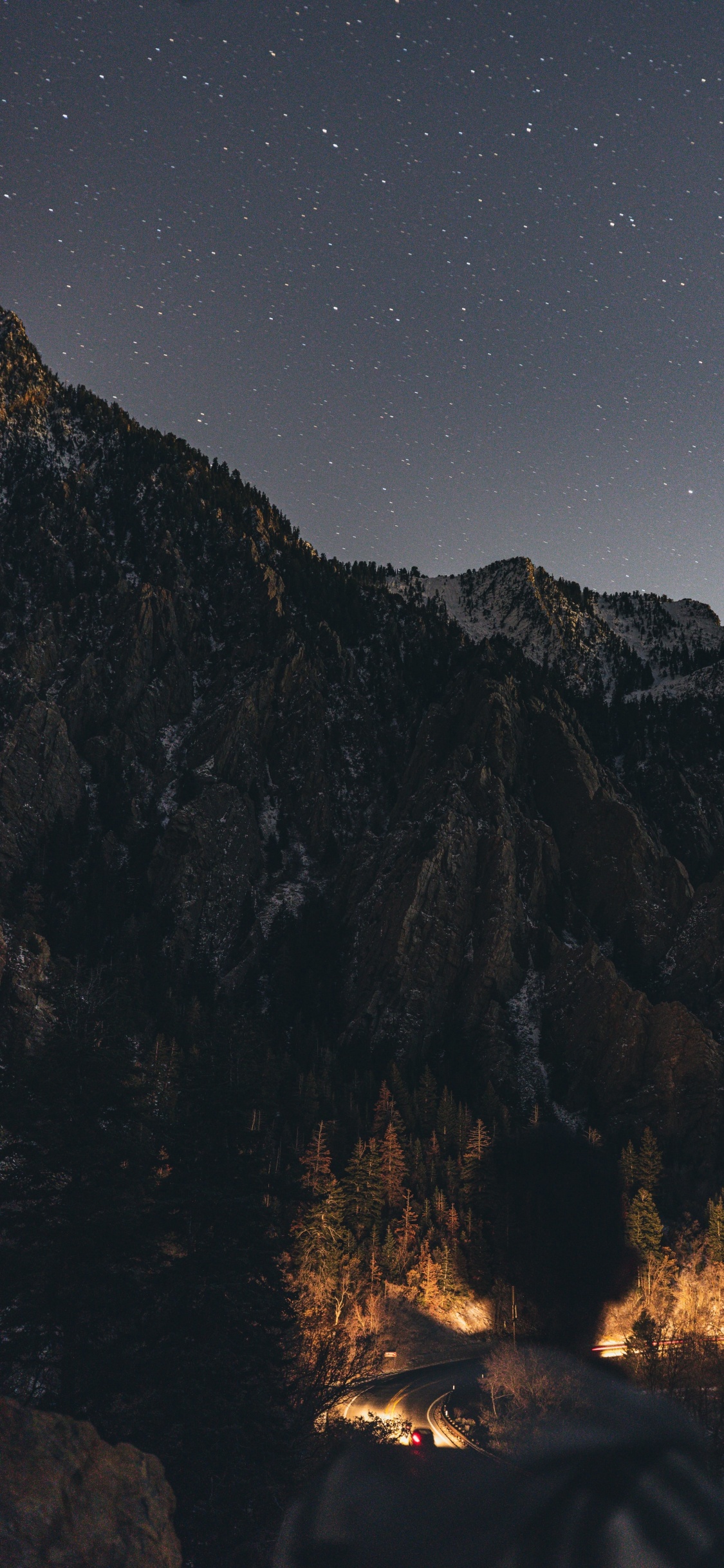 Обои природа, земля, атмосфера, гора, черный в разрешении 1125x2436