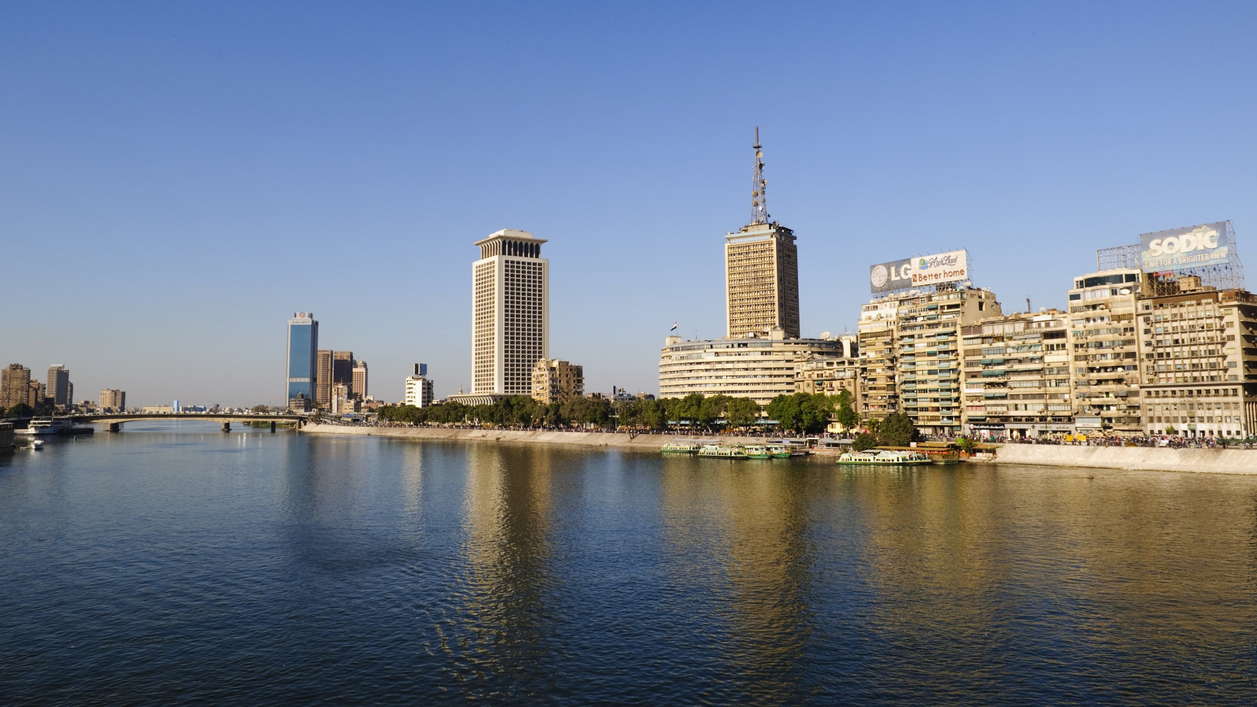 Обои линия горизонта, Каир, город, городской пейзаж, дневное время в разрешении 2560x1440