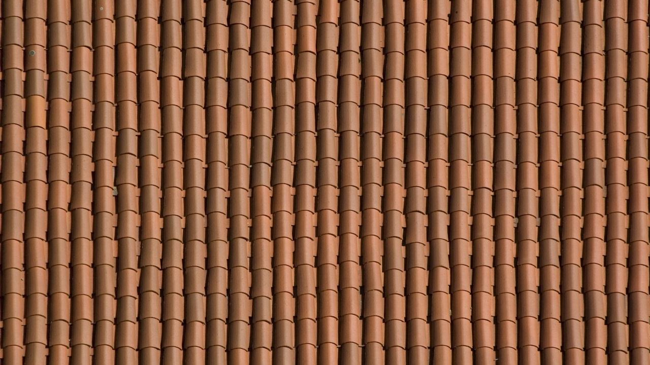 Обои стена, крыша, черепица, древесина, узор в разрешении 1280x720