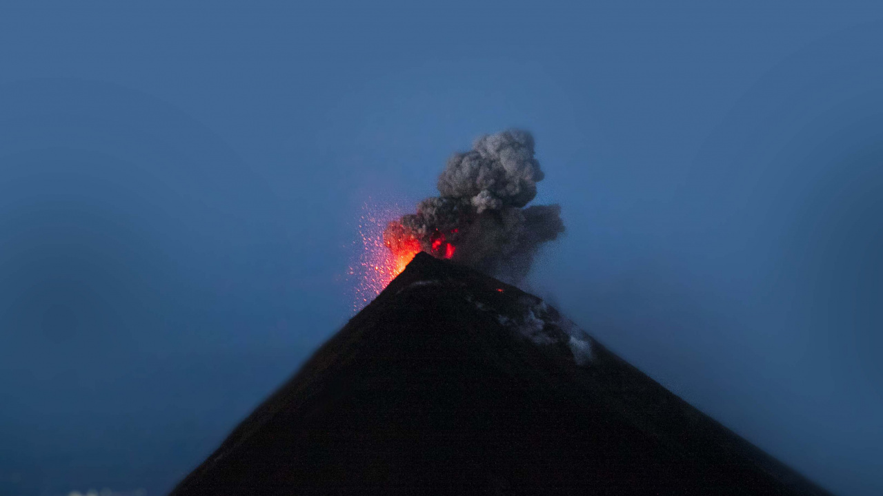 Обои типы вулканических извержений, подводные вулканы, вулкан, стратовулкан, лава в разрешении 1280x720