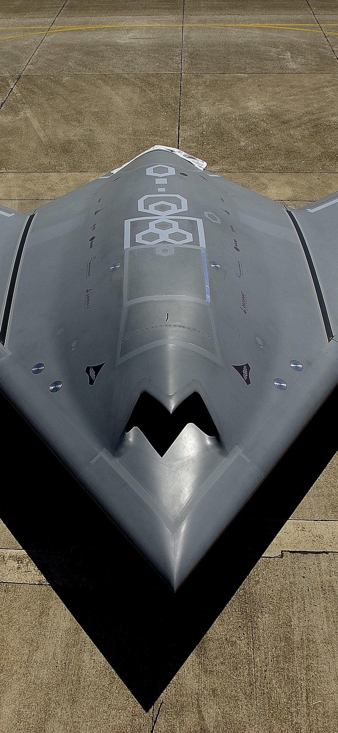 Обои Дассо нейрона, самолеты, Dassault Aviation, военный самолет, самолет в разрешении 1125x2436