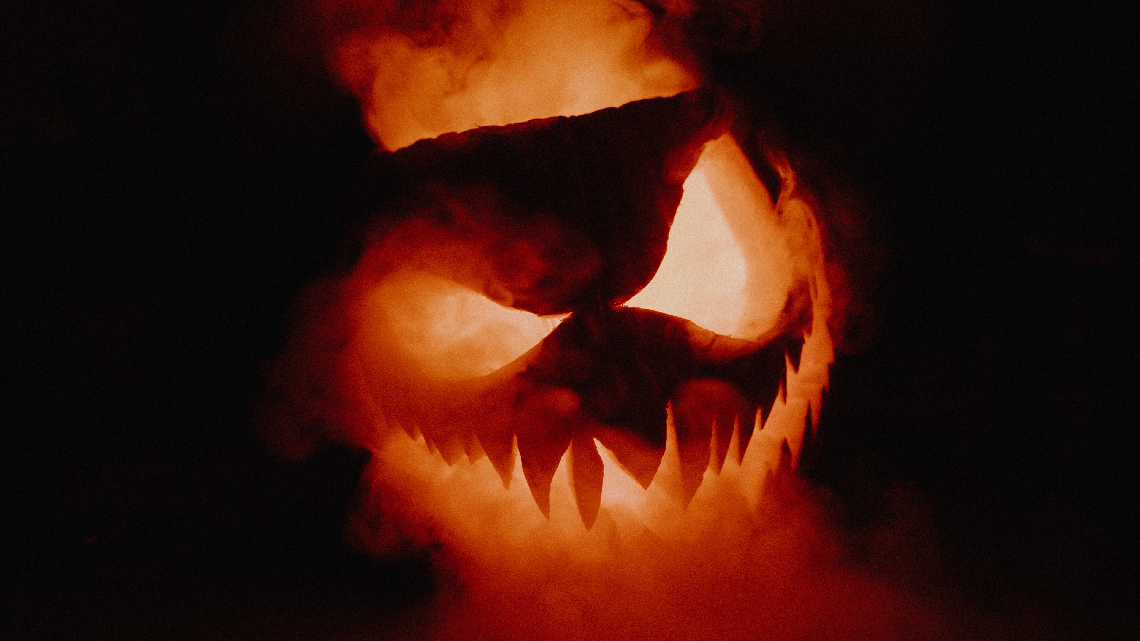 Обои тепло, рот, пламя, огонь, пасть в разрешении 3840x2160
