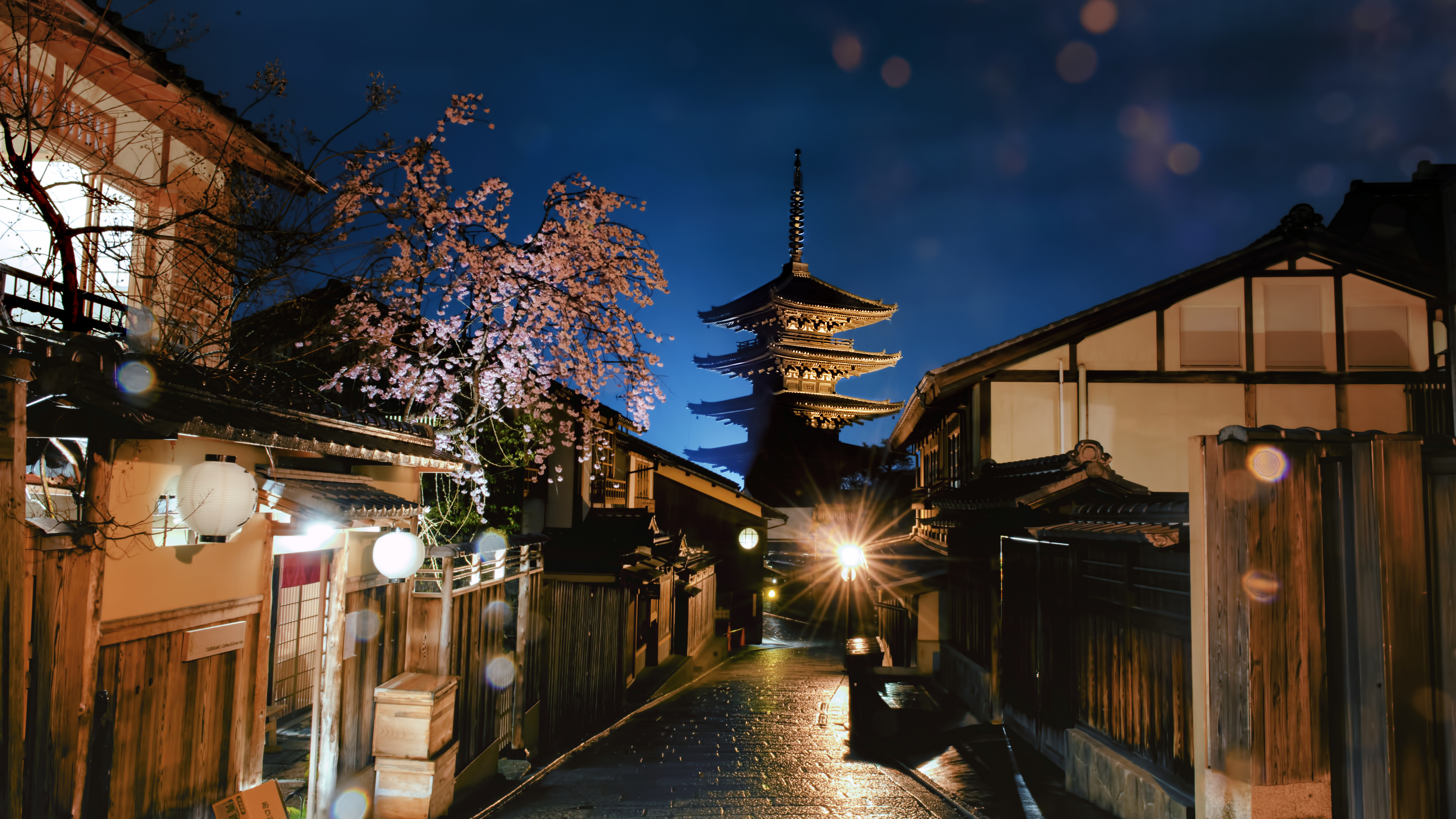 Обои Япония, освещение, облако, древесина, дорожное покрытие в разрешении 3840x2160