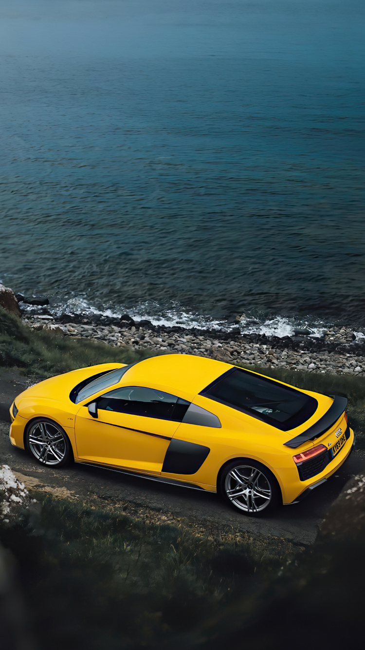 Обои Автомобильный, легковые автомобили, шина, колесо, вода в разрешении 750x1334