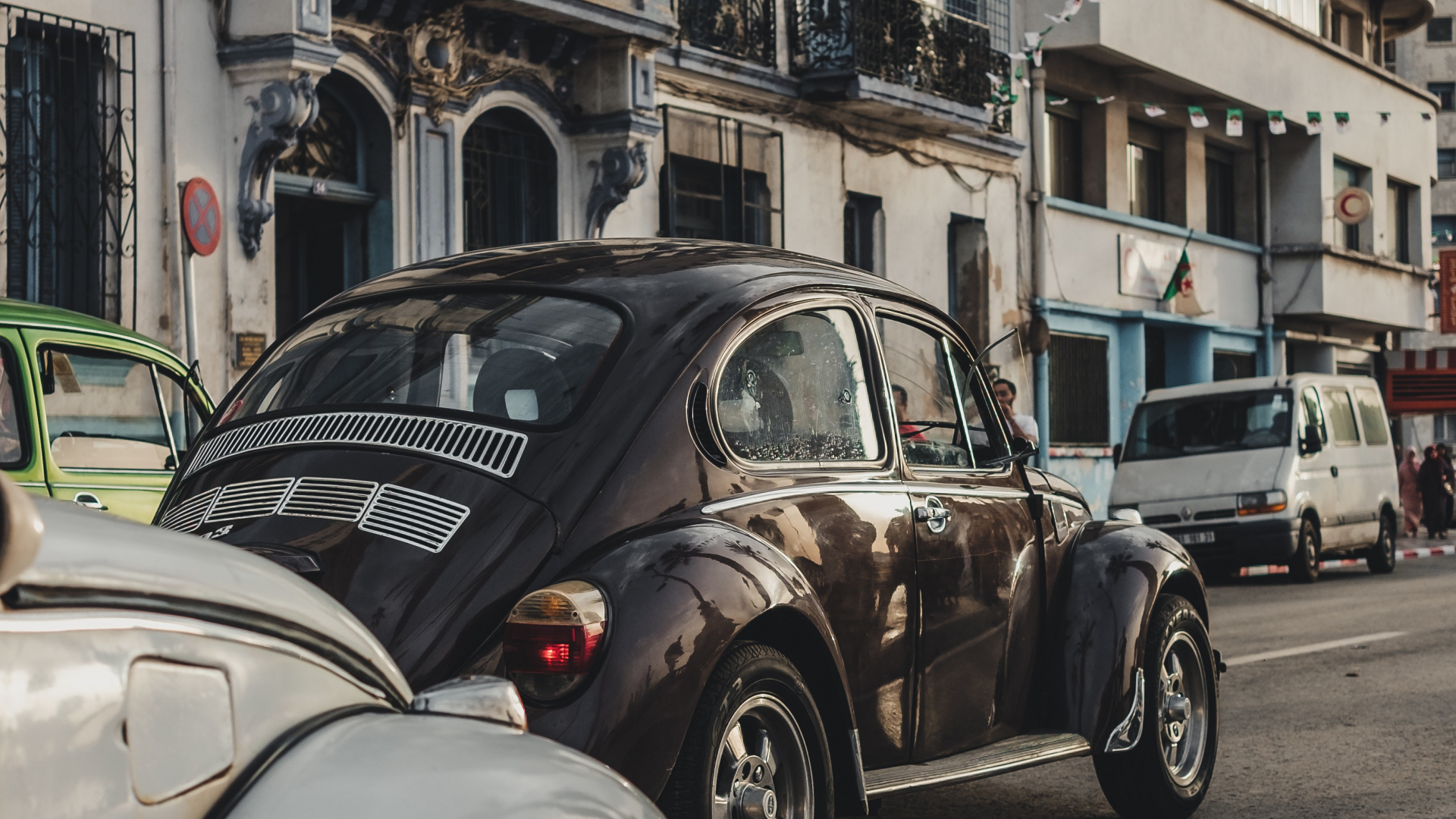 Обои легковые автомобили, спорткар, классический автомобиль, Фольксваген, Форд Мустанг в разрешении 1920x1080