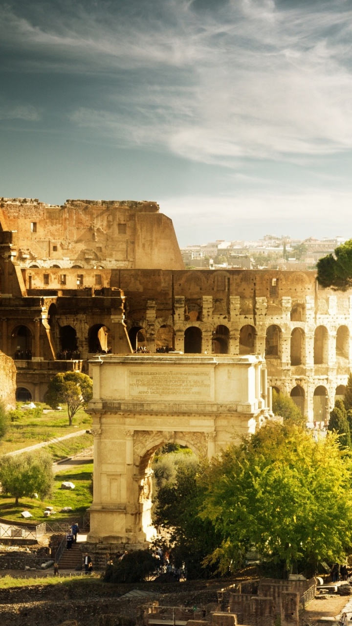 Обои Колизей, Императорских форумов, Древний Рим, развалины, древняя история в разрешении 720x1280
