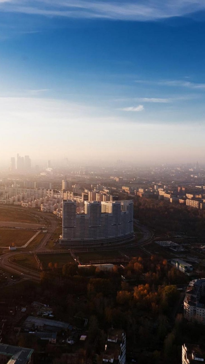 Обои городской пейзаж, городской район, город, облако, Москва в разрешении 720x1280