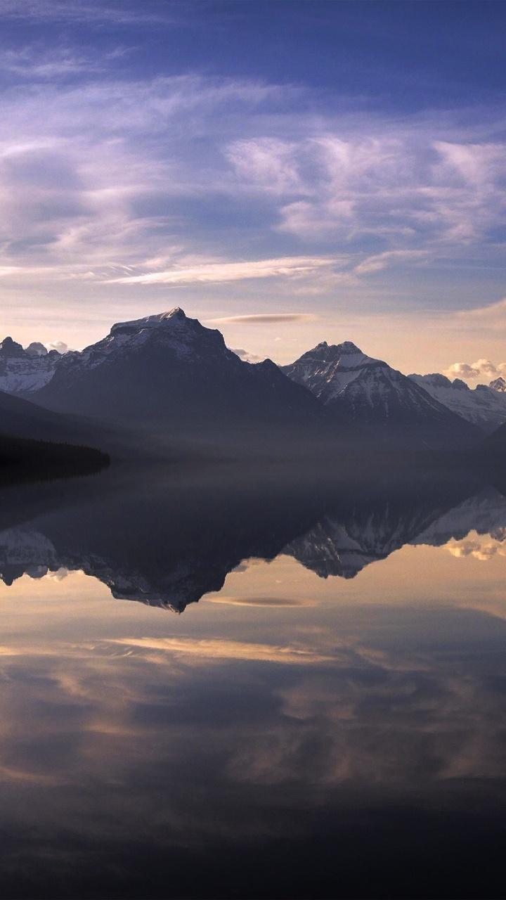 Обои яблоко, 32 гб, Вай-Фай, в iCloud, облако в разрешении 720x1280