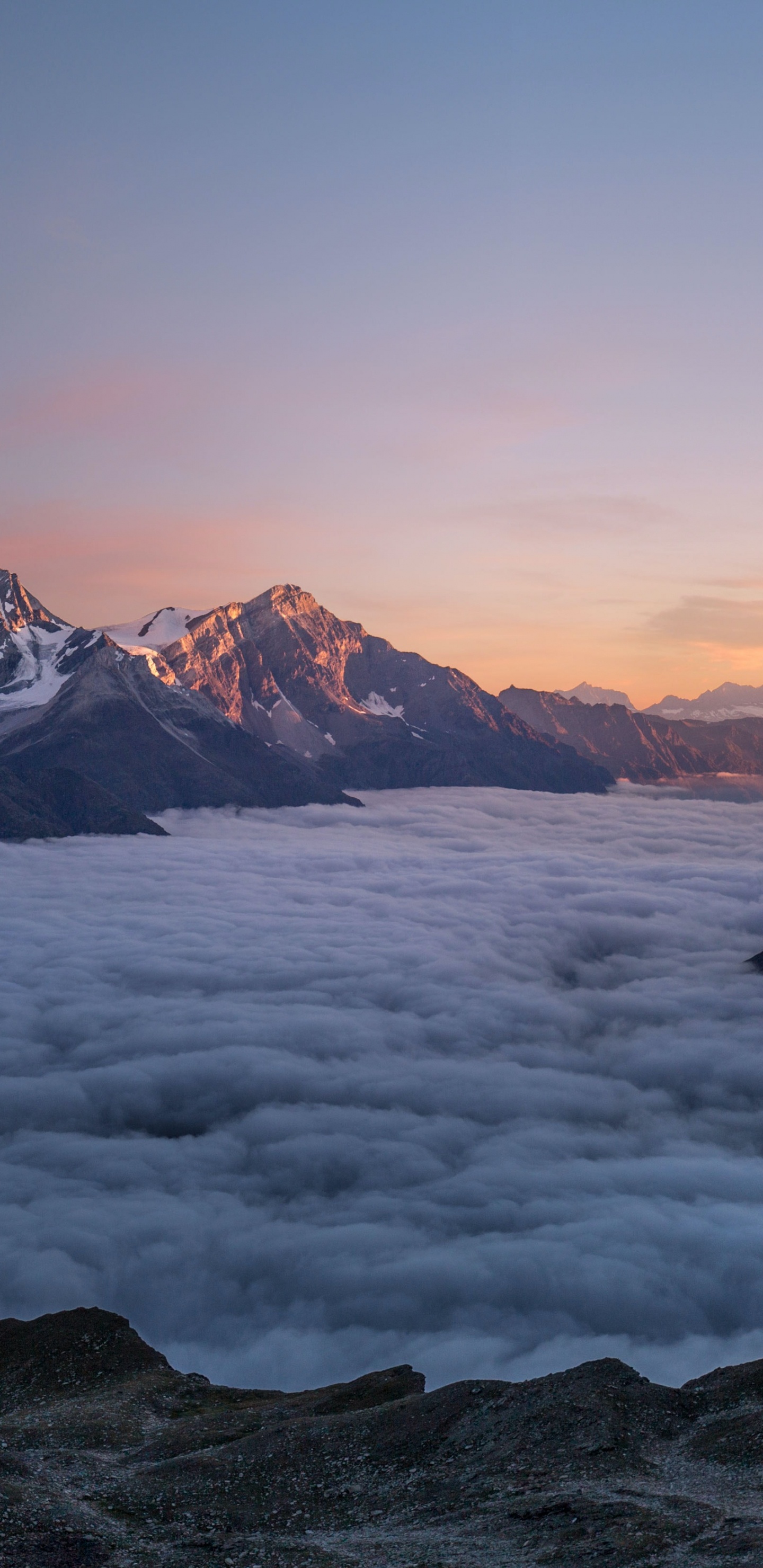 Обои гора, вайсхорн, горный рельеф, горный хребет, холм в разрешении 1440x2960