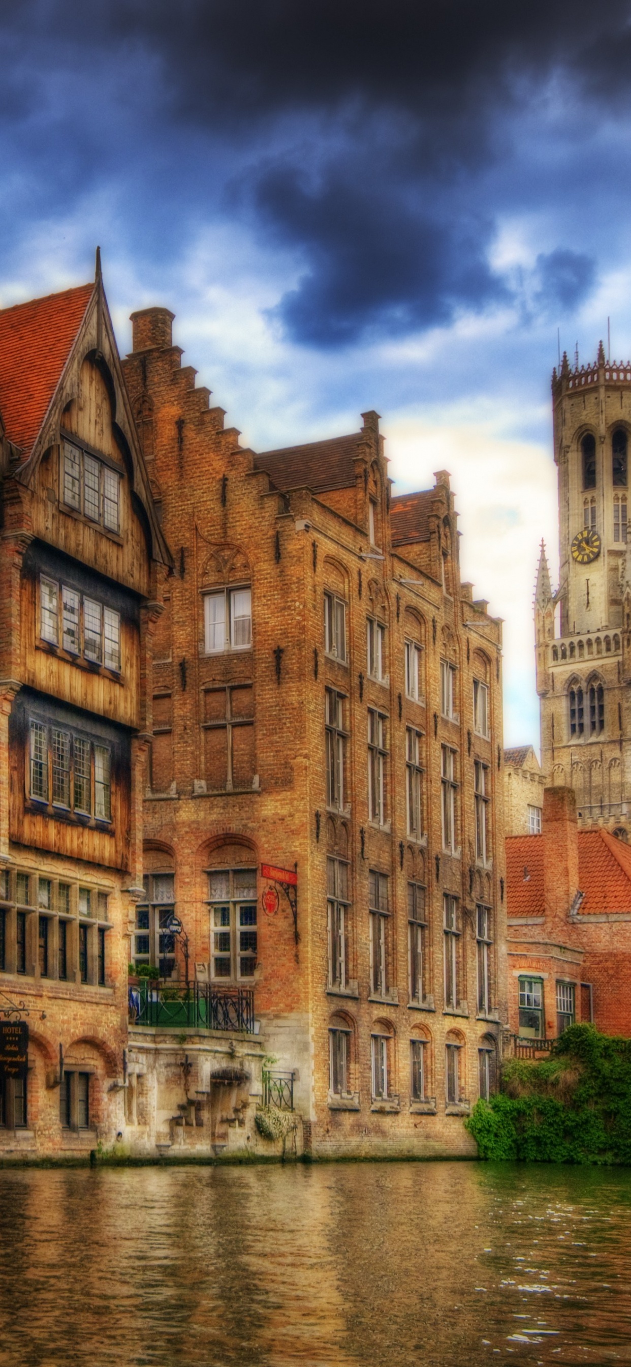 Обои достопримечательность, водный путь, канал, городок, здание в разрешении 1242x2688