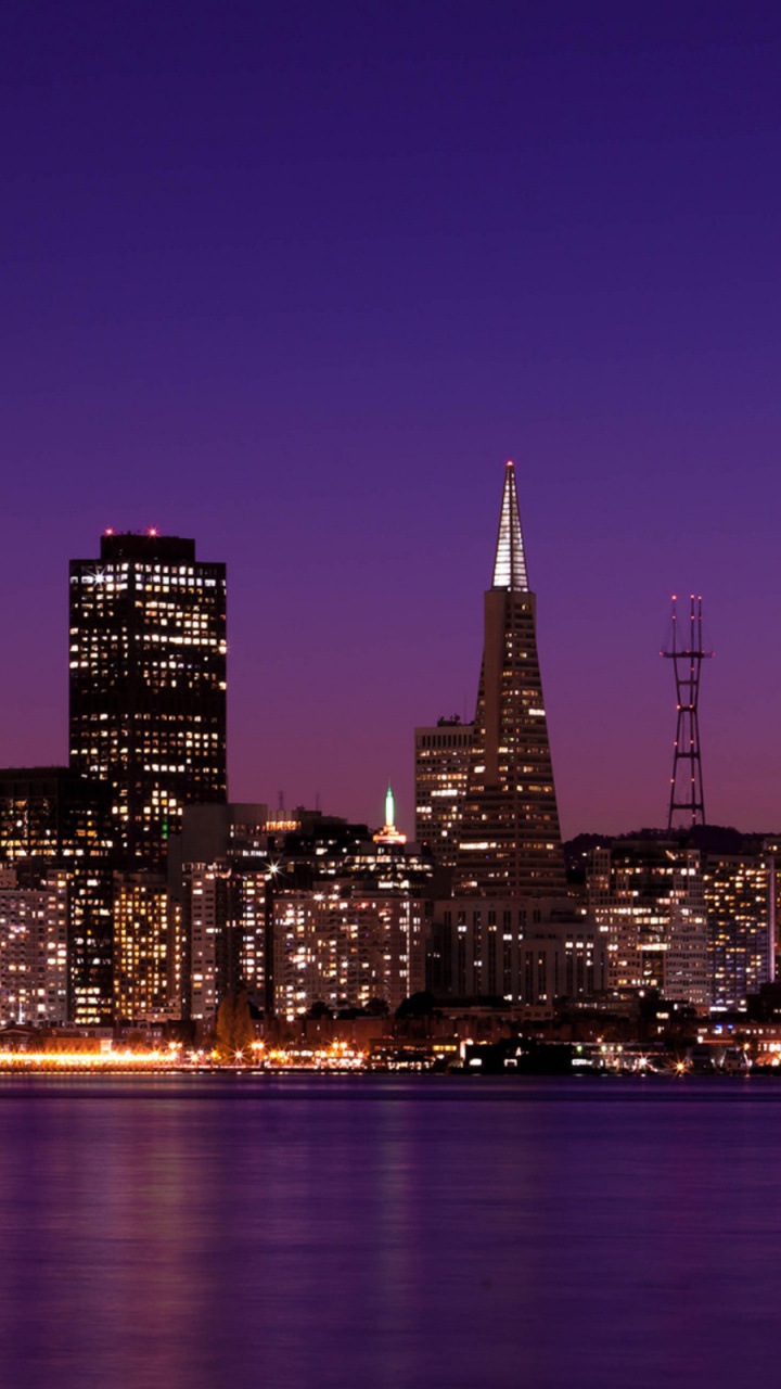 Обои город, городской пейзаж, линия горизонта, метрополия, городской район в разрешении 720x1280