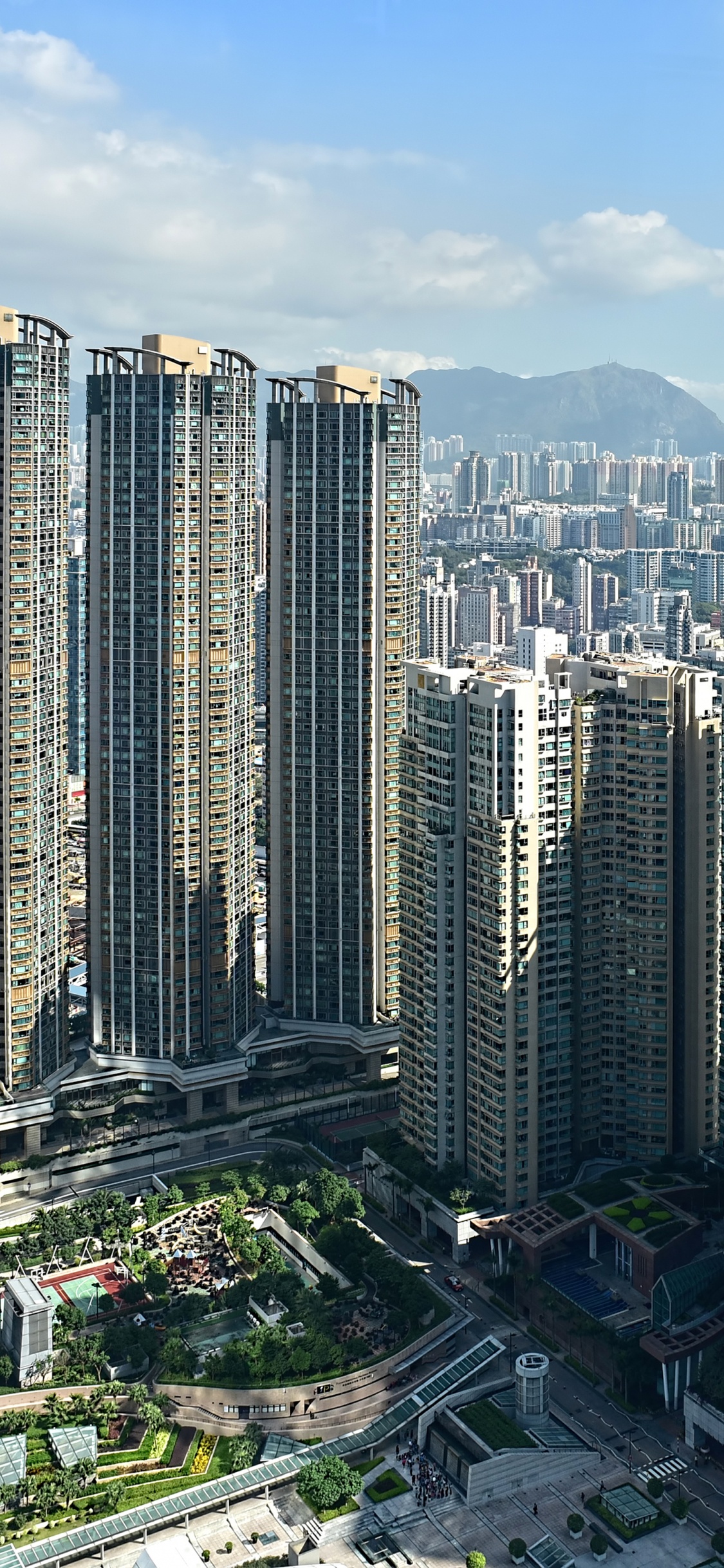 Обои Гонконг, небоскреб, городской район, город, метрополия в разрешении 1125x2436