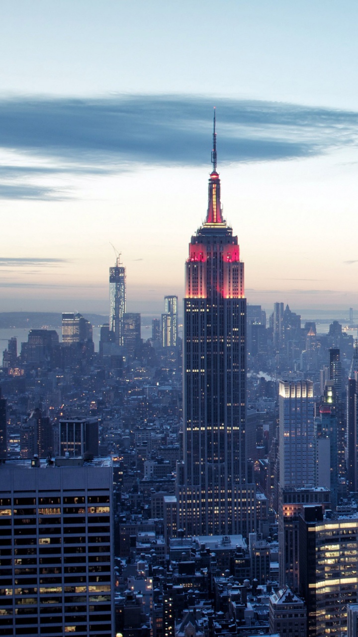 Обои город, городской пейзаж, городской район, метрополия, небоскреб в разрешении 720x1280