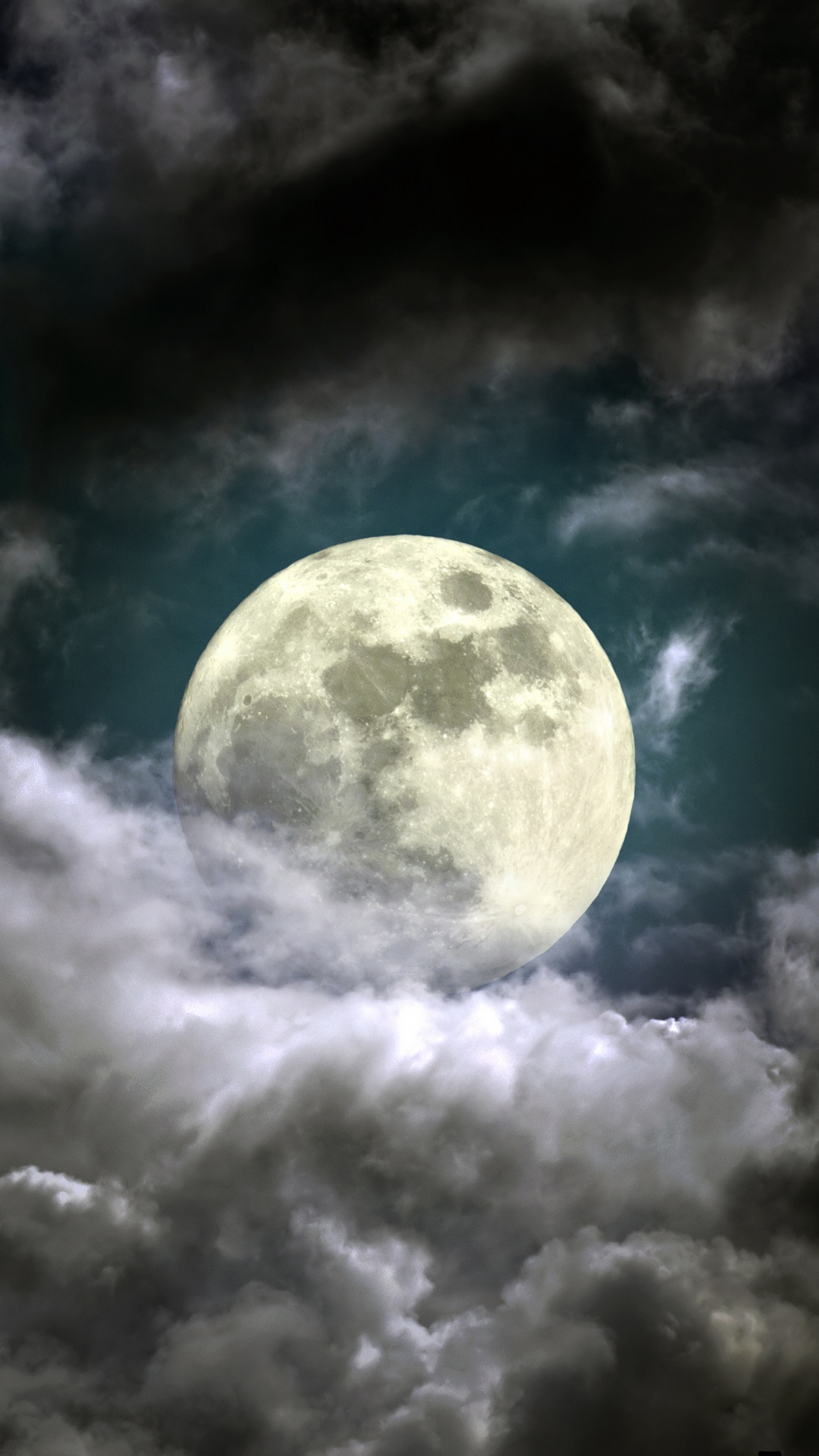 Обои луна, суперлуние, облако, ночное небо, природа в разрешении 1080x1920