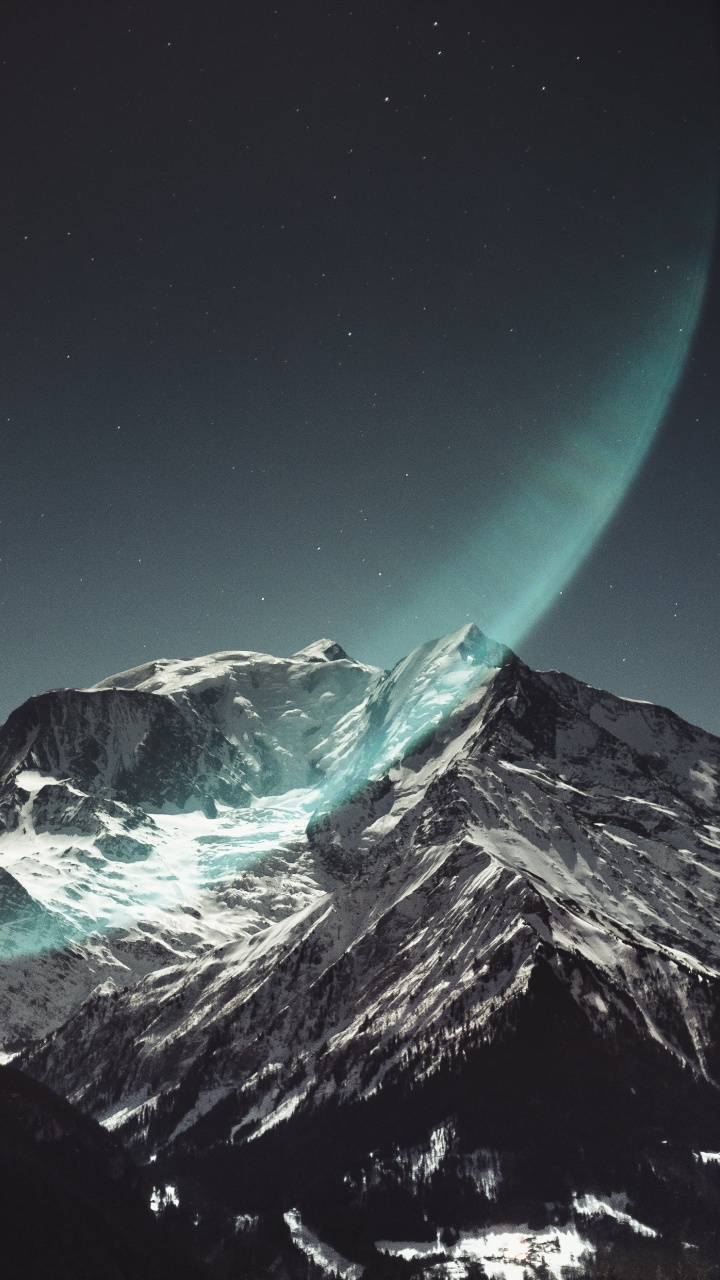 Обои горный рельеф, гора, атмосфера, горный хребет, космическое пространство в разрешении 720x1280