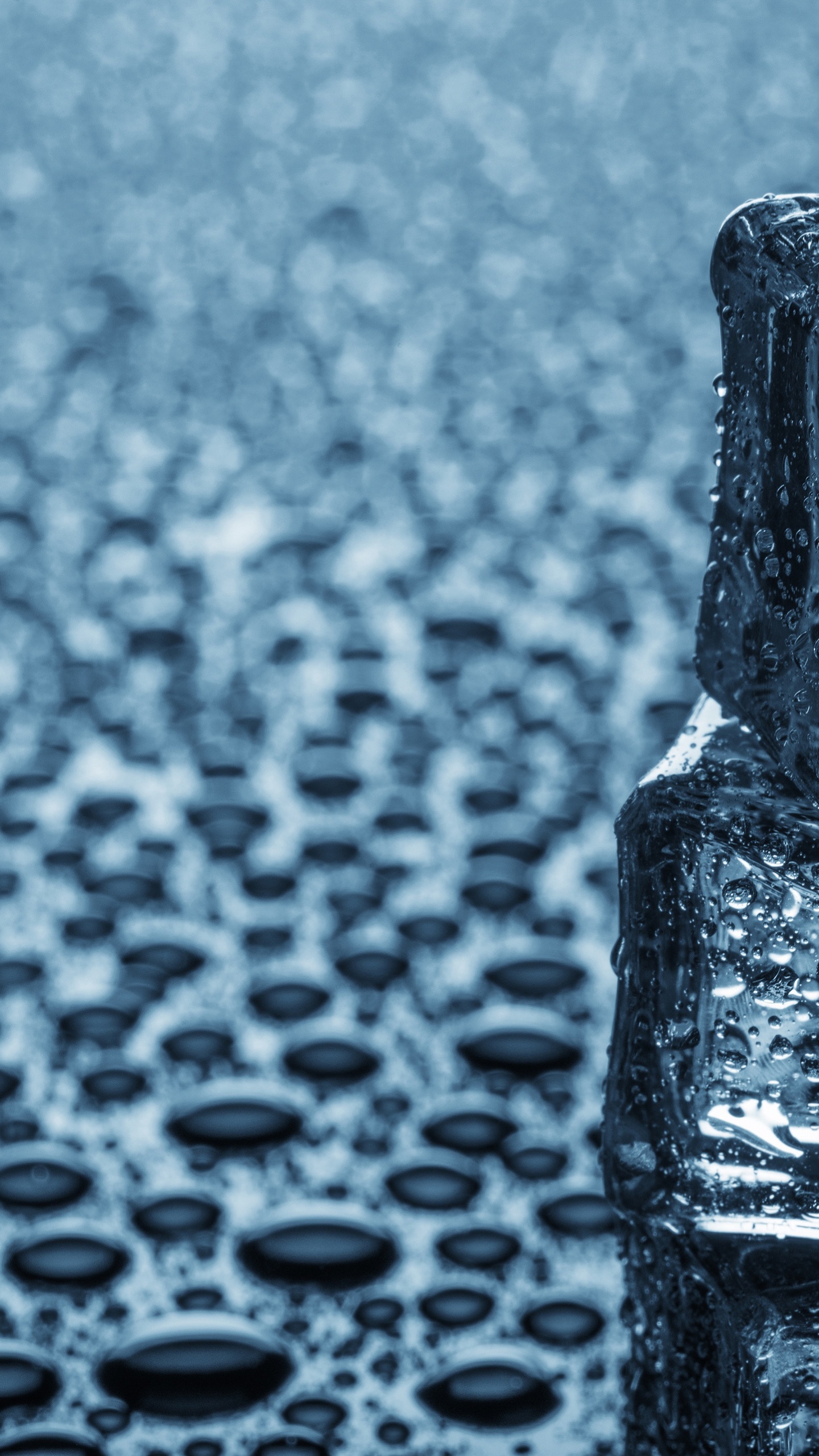 Обои вода, проступок, автомобильные шины, жидкий, прямоугольник в разрешении 1440x2560