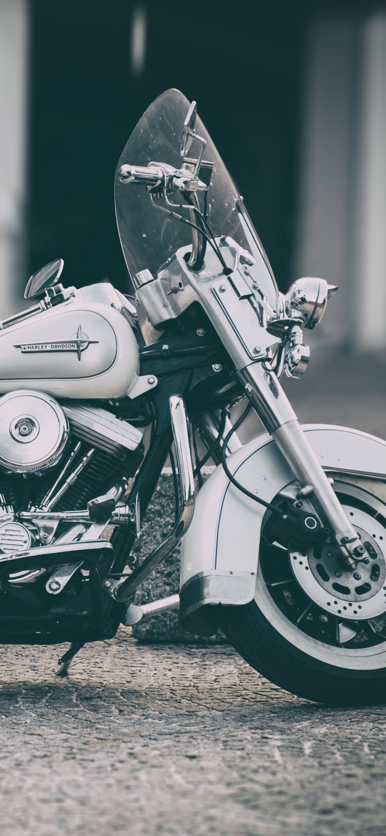 Обои мотоцикл, велосипед, транспорт, колесо, авто в разрешении 1242x2688