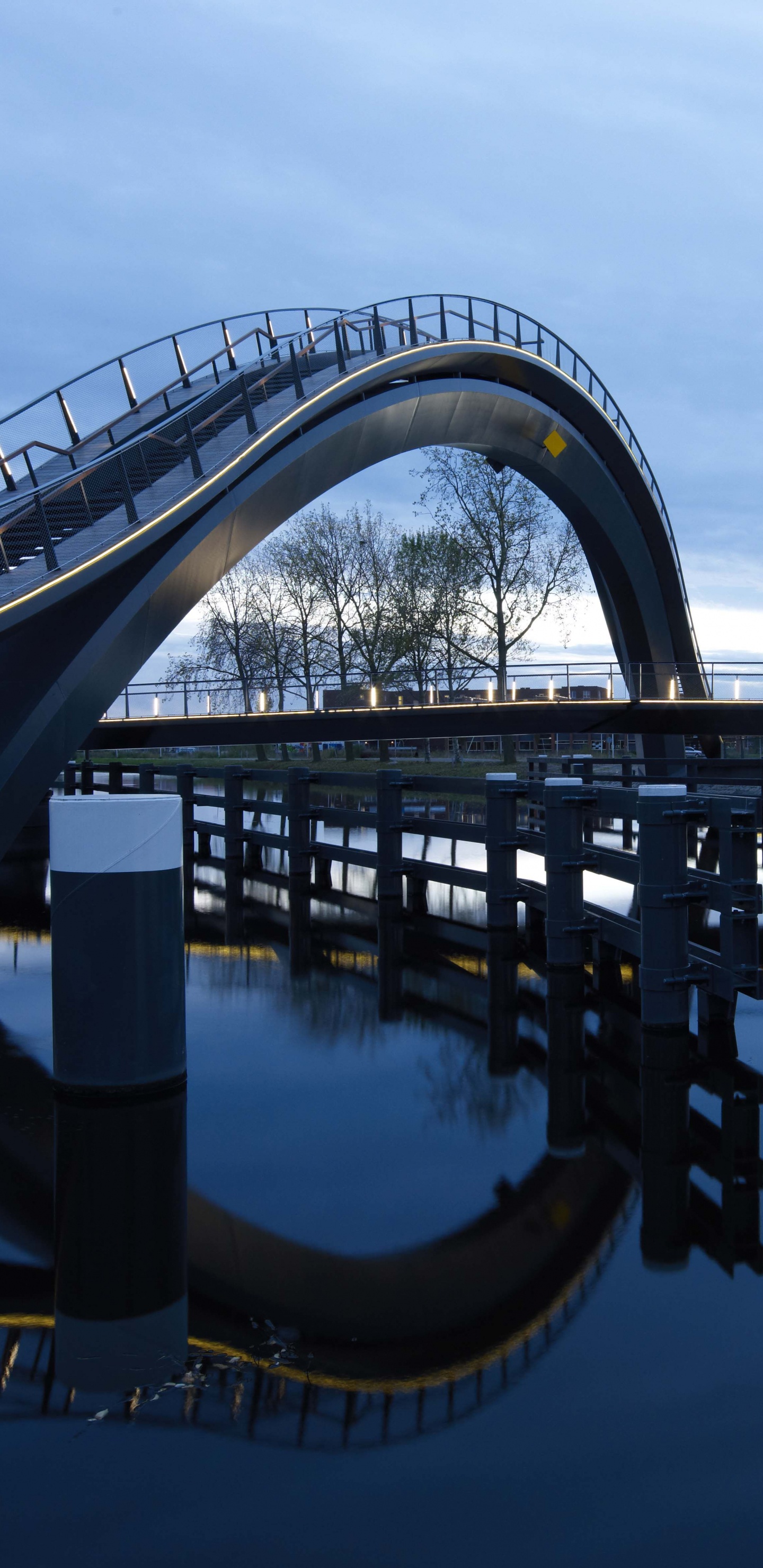 Обои мост, арочный мостик, воздушная линия, связана арочный мост, разводной мост в разрешении 1440x2960