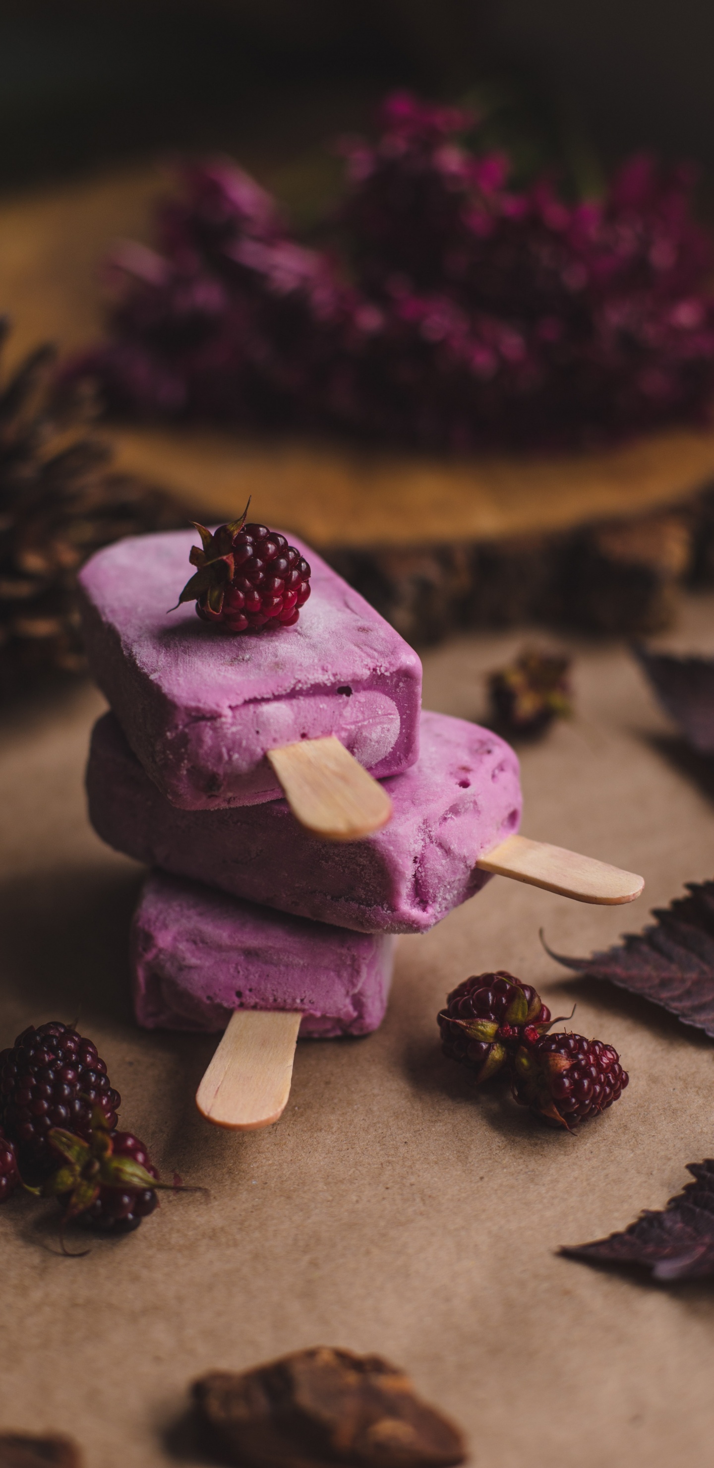 Обои пурпур, пища, сладость, Фиолетовый, птифур в разрешении 1440x2960