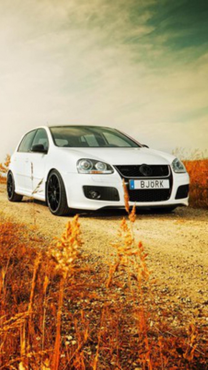 Обои Фольксваген, авто, Фольксваген ГТИ, Фольксваген Гольф ГТИ, компактный автомобиль в разрешении 720x1280