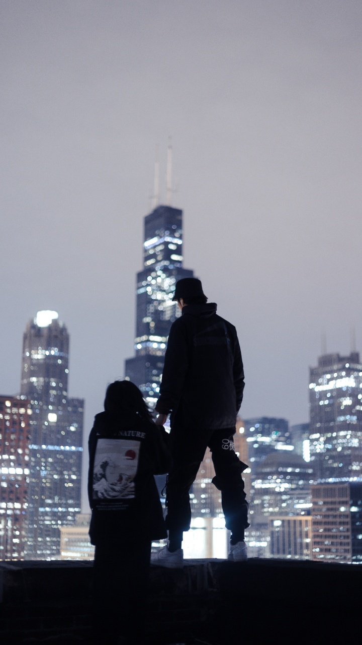 Обои ориентир, силуэт, черный, небоскреб, город в разрешении 720x1280