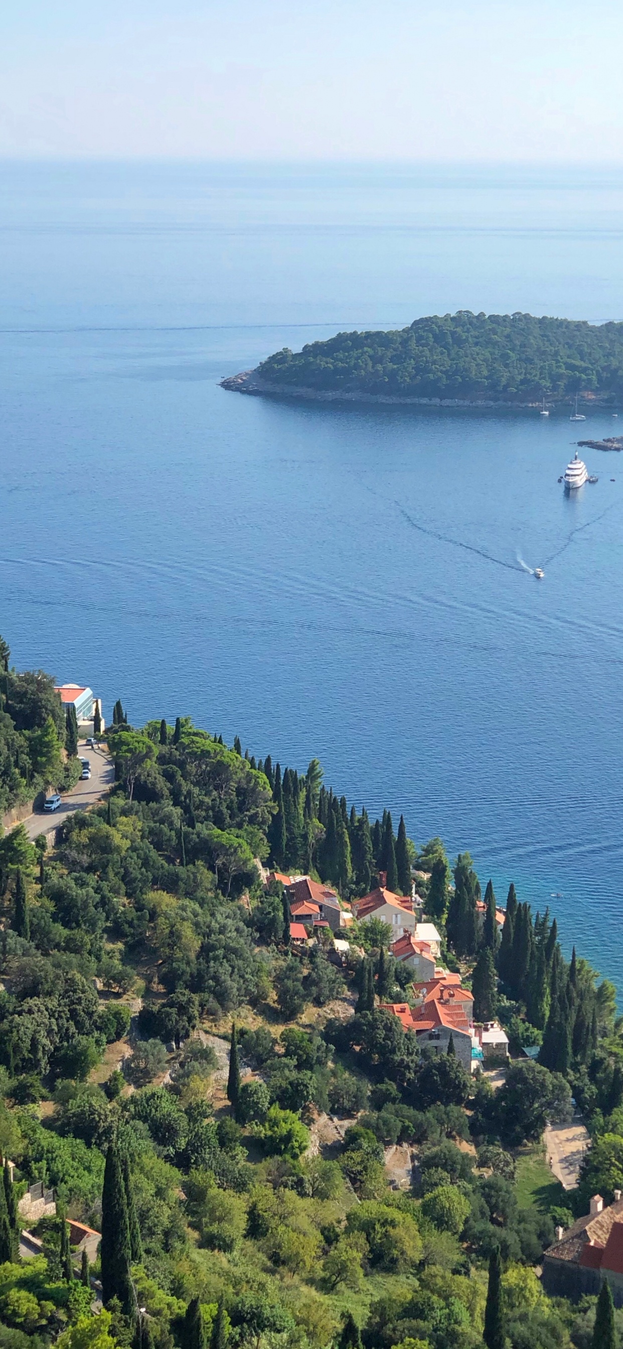Обои Черногория, побережье, пейзажи гор, водоем, вода в разрешении 1242x2688